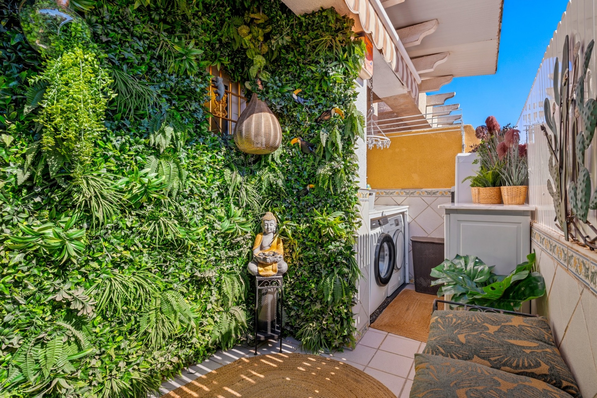 Re-Sale - Apartment - Torrevieja - Torrevieja - Centre