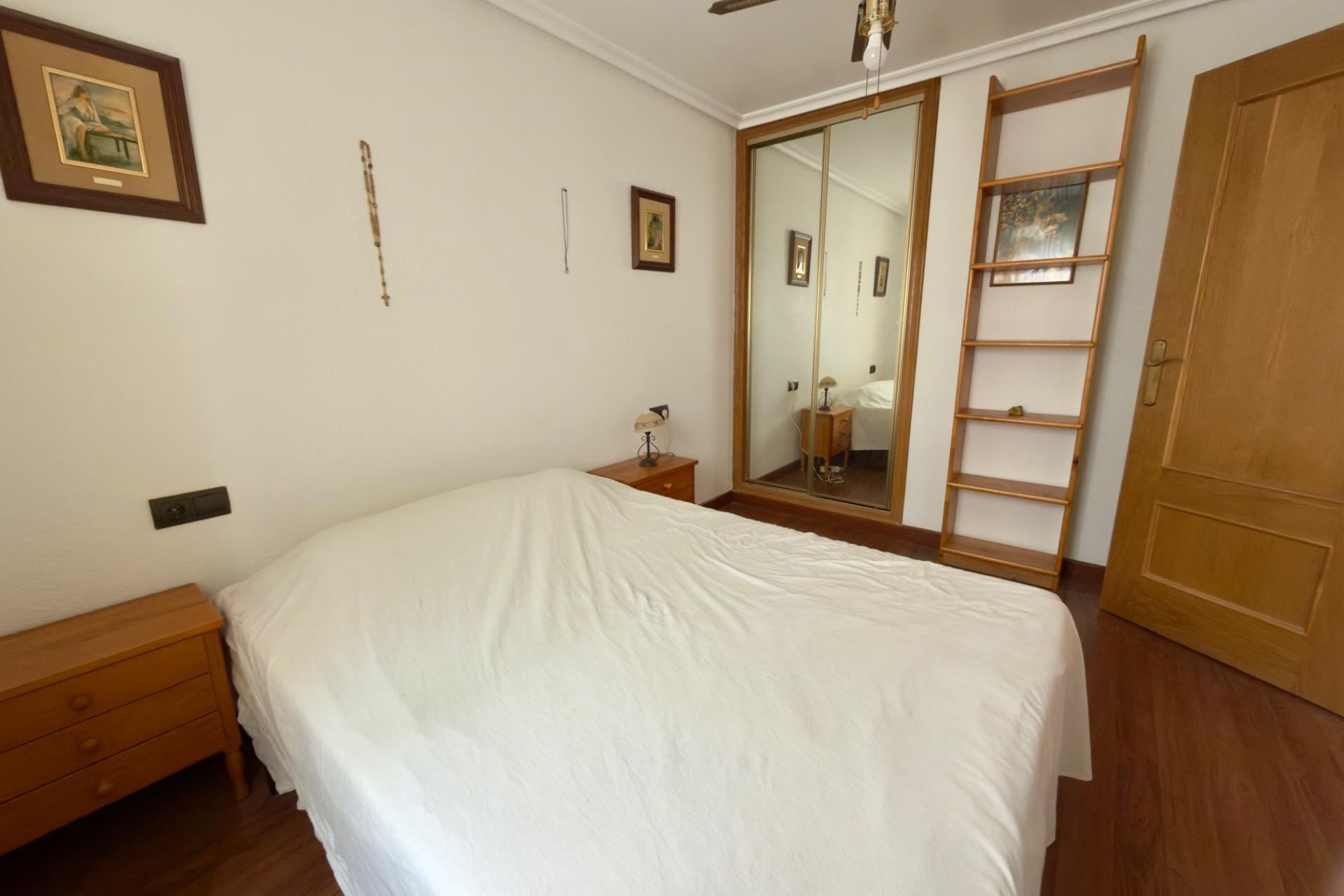 Re-Sale - Apartment - Torrevieja - Torrevieja - Centre