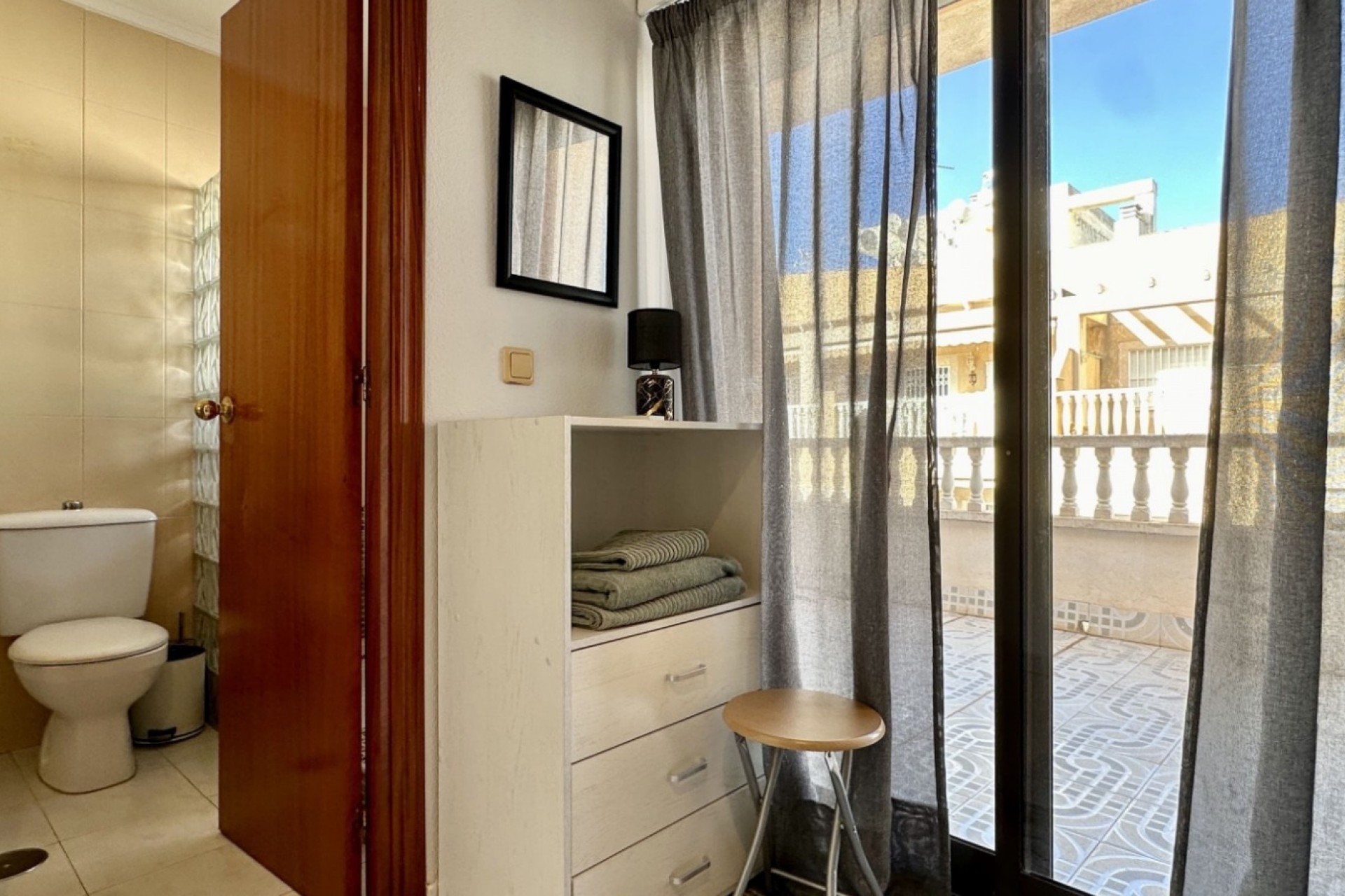 Re-Sale - Apartment - Torrevieja - Torrevieja - Centre