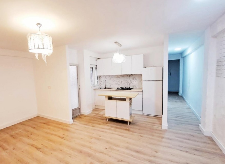 Re-Sale - Apartment - Torrevieja - Torrevieja - Centre