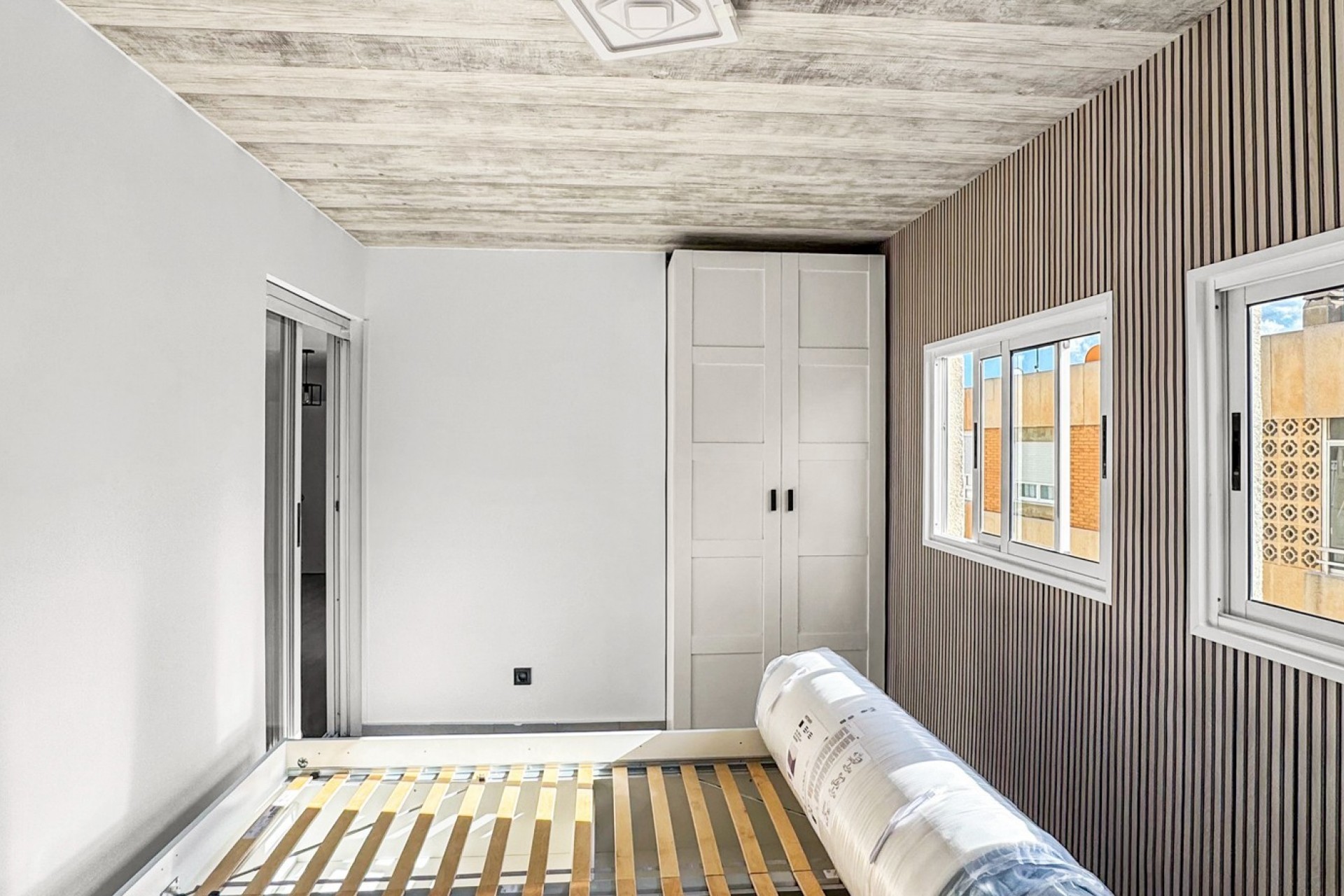 Re-Sale - Apartment - Torrevieja - Torrevieja - Centre