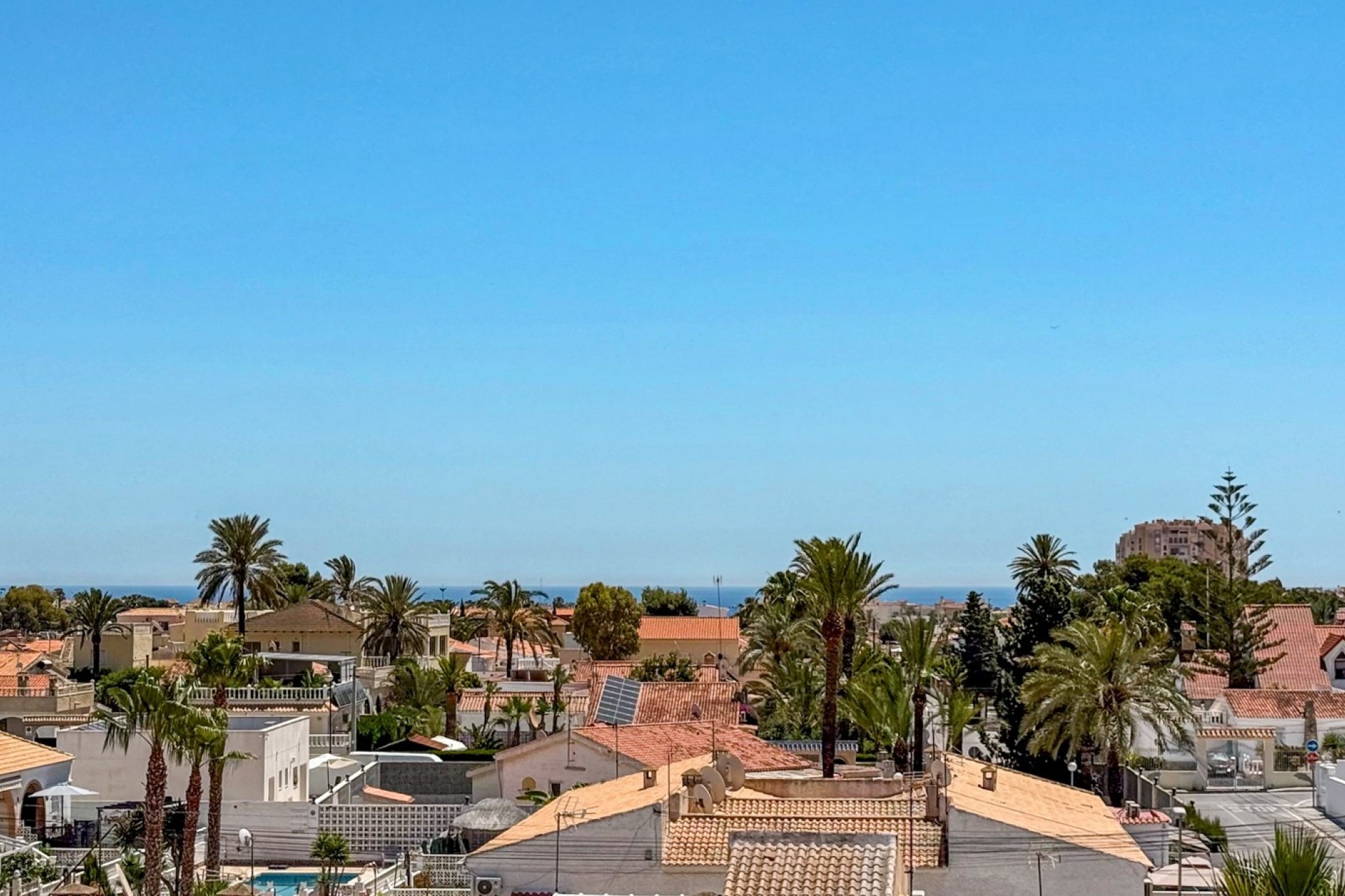 Re-Sale - Apartment - Torrevieja - Torrevieja - Centre