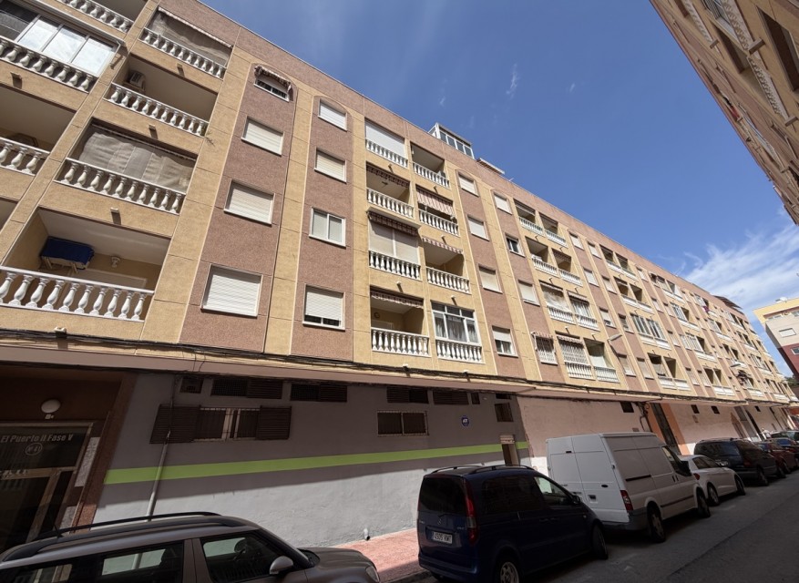 Re-Sale - Apartment - Torrevieja - Torrevieja - Centre