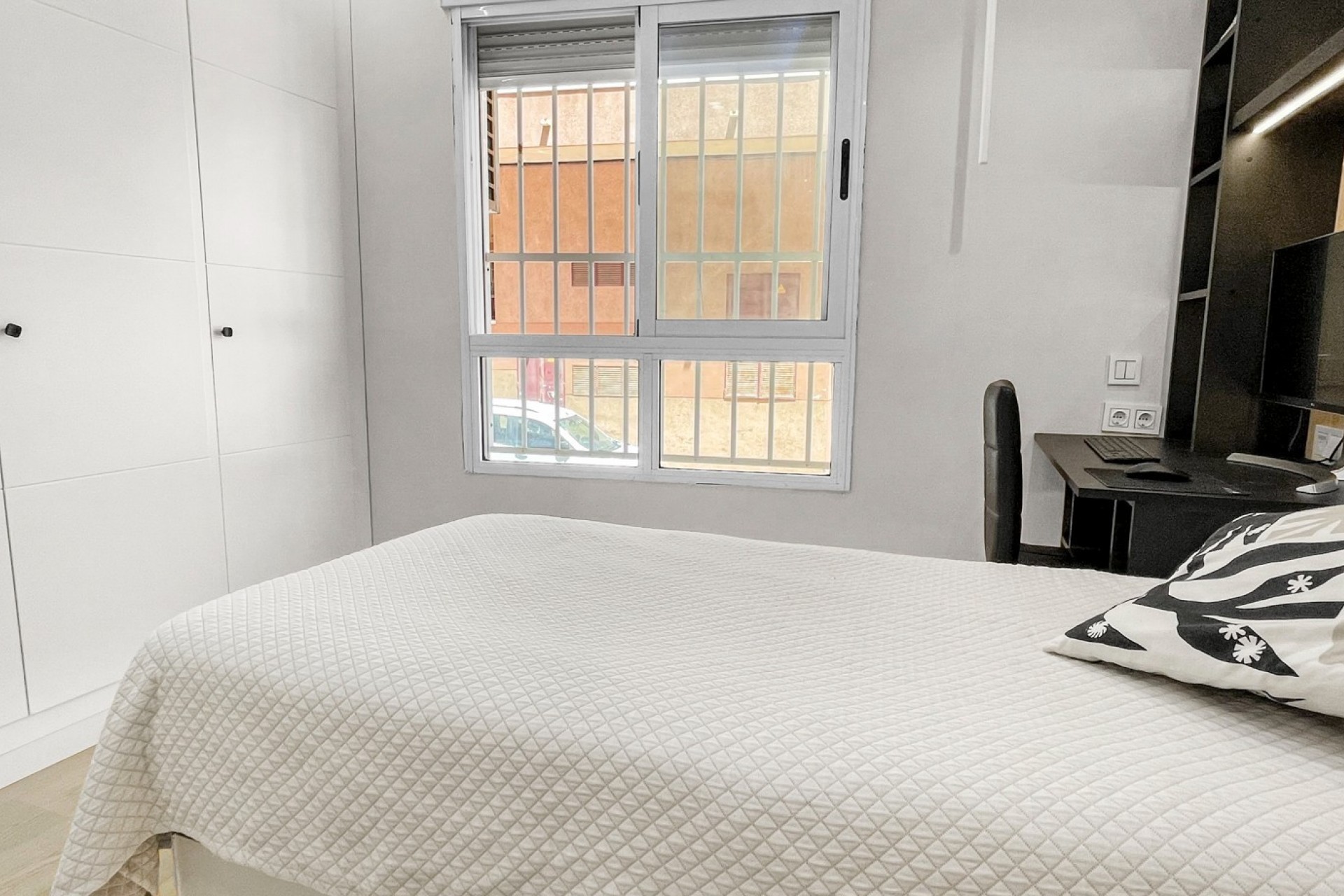 Re-Sale - Apartment - Torrevieja - Torrevieja - Centre