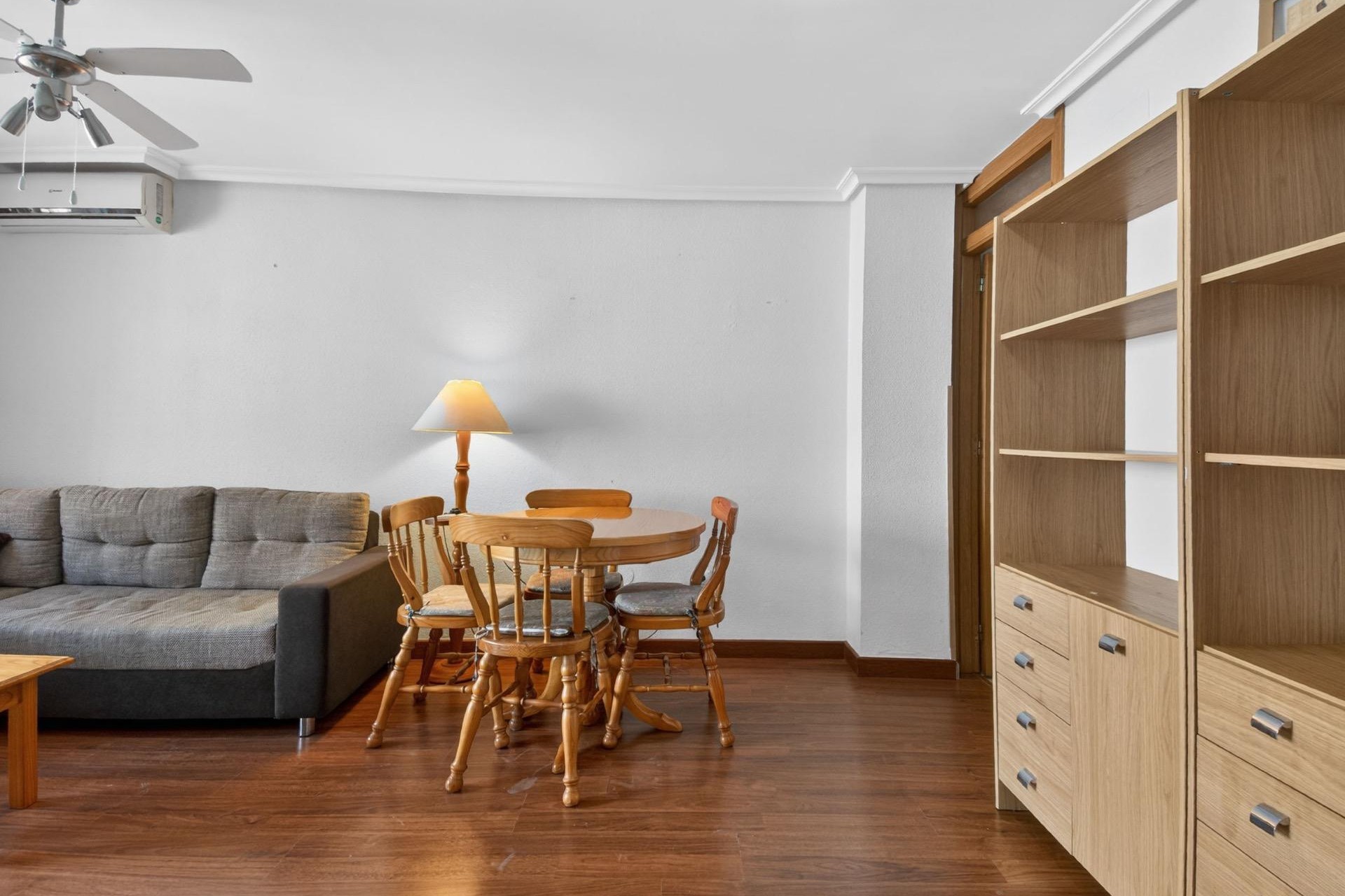 Re-Sale - Apartment - Torrevieja - Torrevieja - Centre