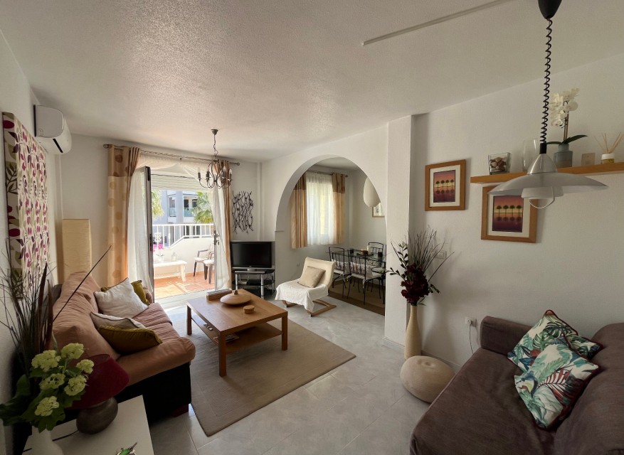 Re-Sale - Apartment - Villamartin - Panorama Golf