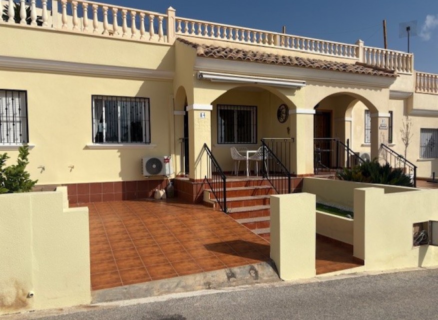 Re-Sale - Bungalow - Algorfa - Montemar