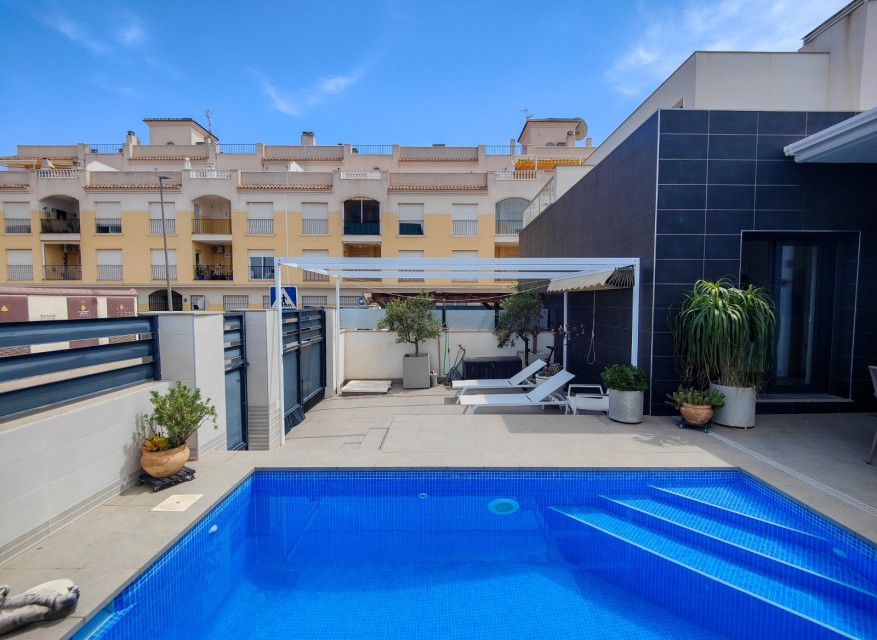 Re-Sale - Bungalow - Formentera del Segura - Formentera - Village