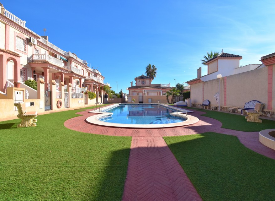 Re-Sale - Bungalow - Orihuela Costa - Playa Flamenca