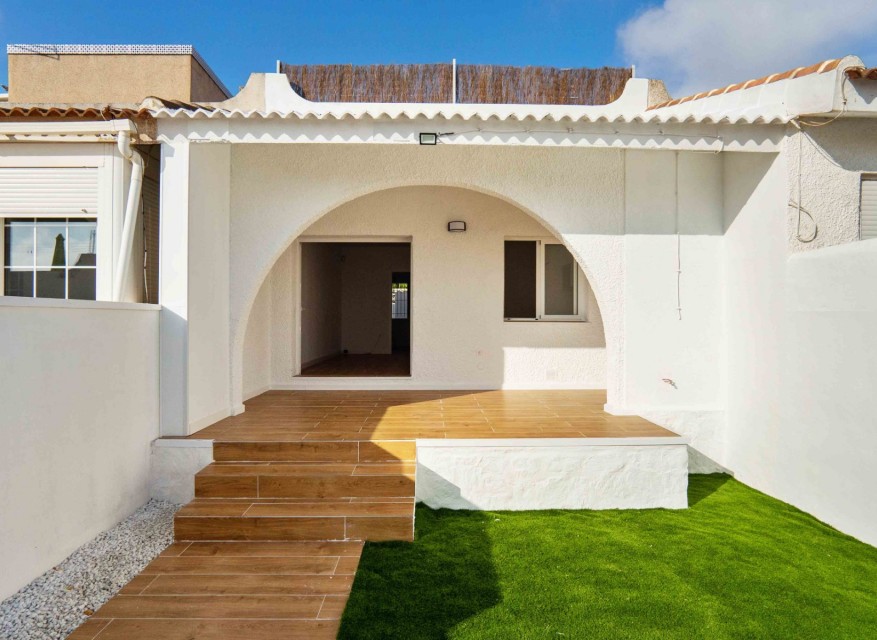 Re-Sale - Bungalow - Orihuela Costa - Villamartin