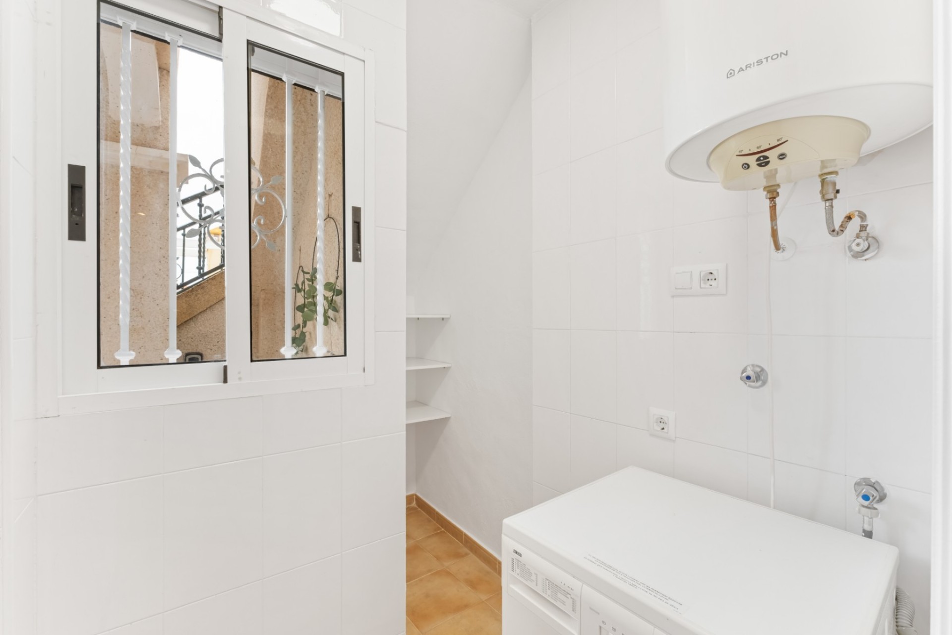 Re-Sale - Bungalow - Orihuela Costa - Villamartin