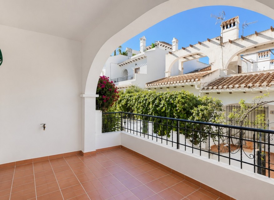Re-Sale - Bungalow - Torrevieja - Aguas Nuevas