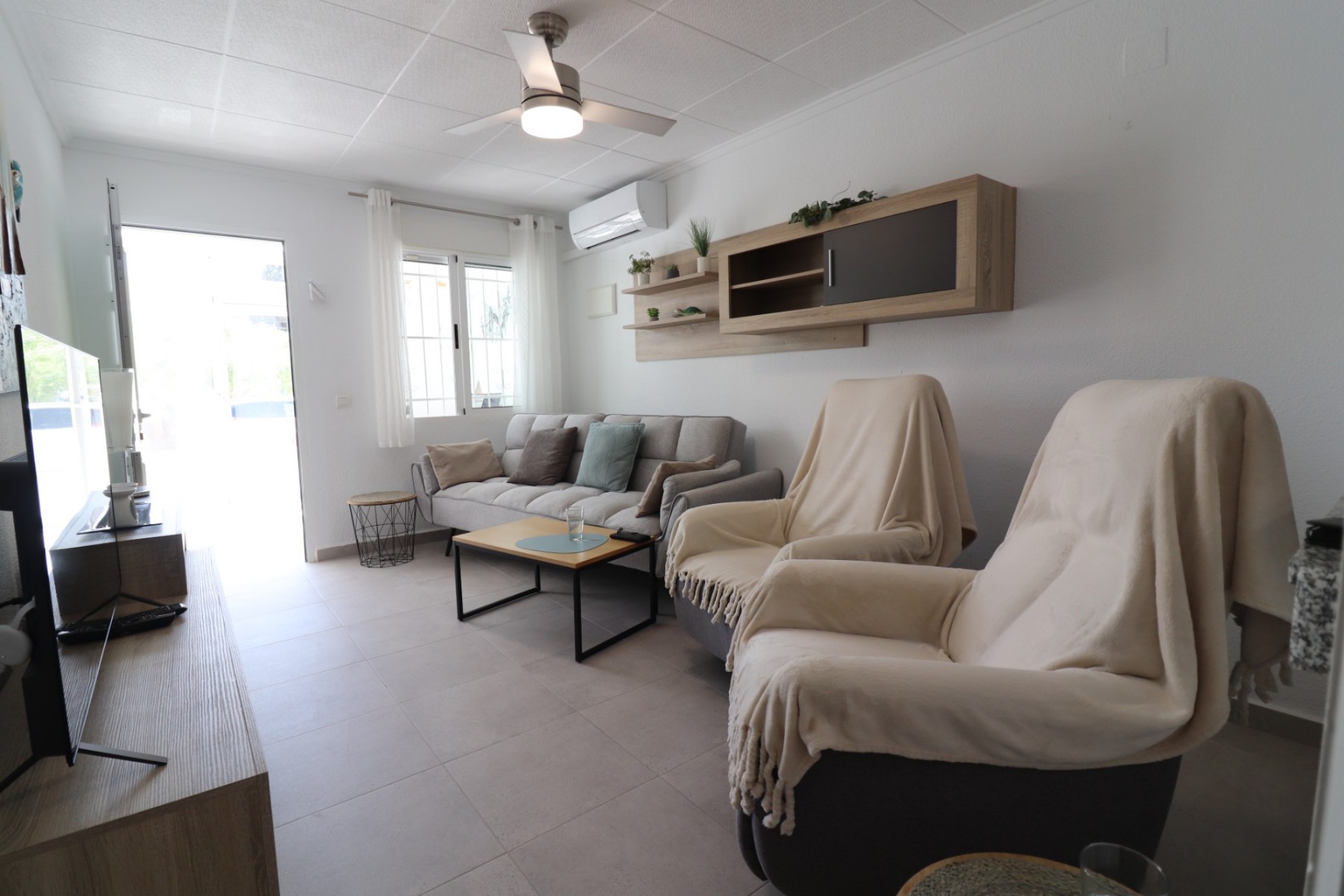 Re-Sale - Bungalow - Torrevieja - El Chaparral