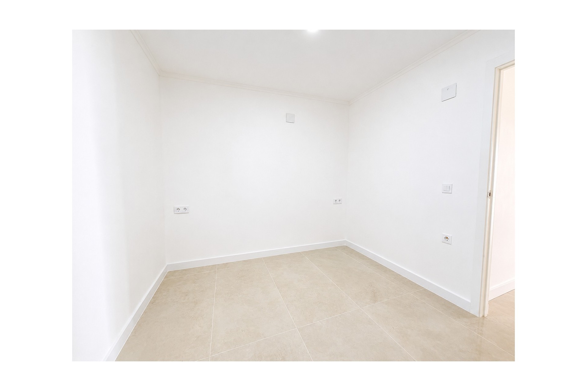 Re-Sale - Bungalow - Torrevieja - La Siesta
