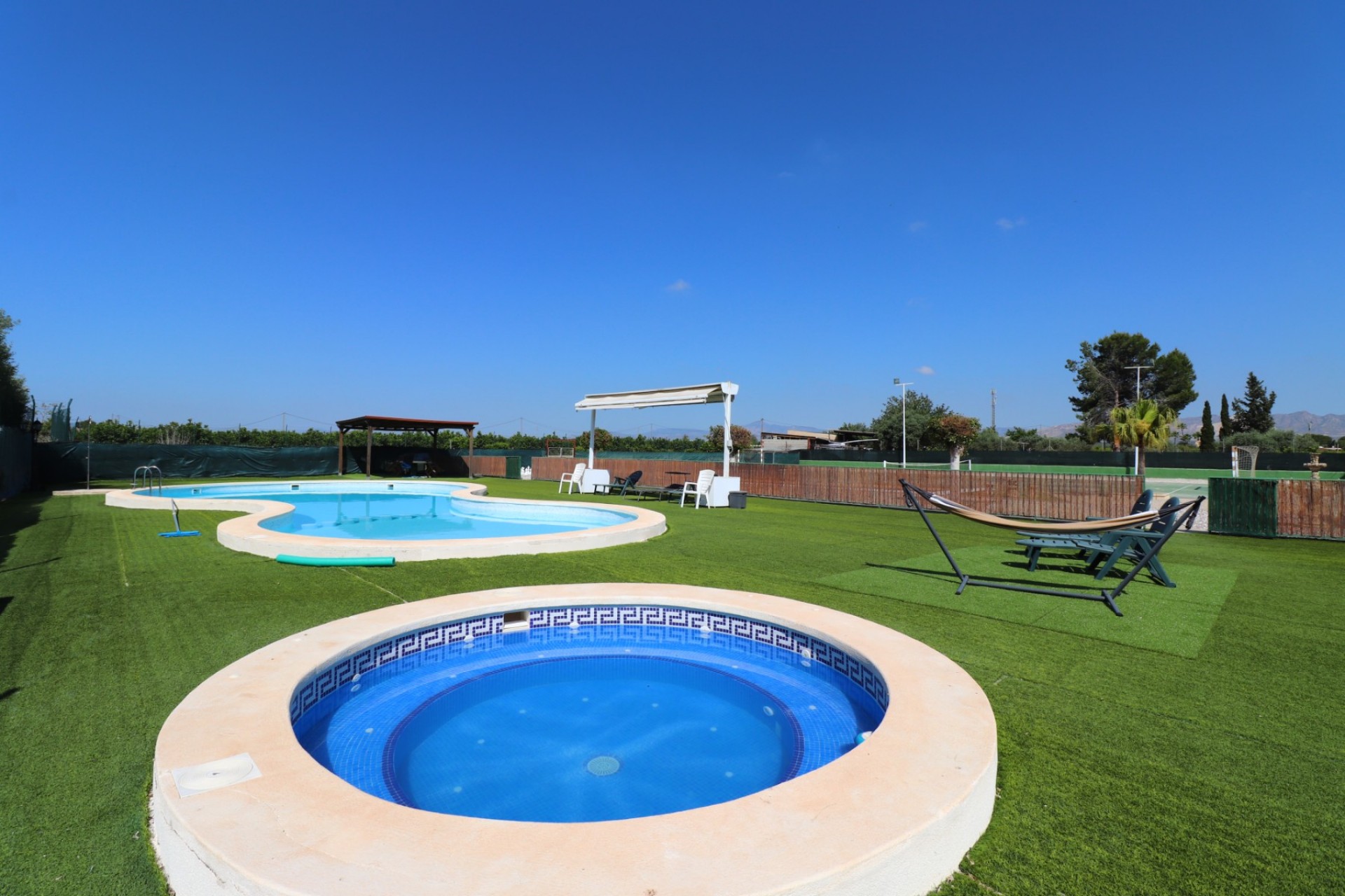 Re-Sale - Country Property - Benferri - Benferri - Country