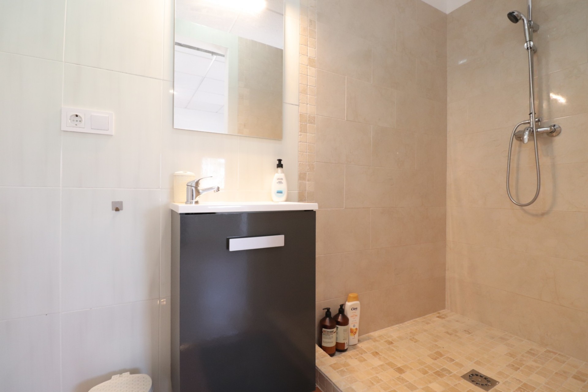 Re-Sale - Country Property - Benferri - Benferri - Country