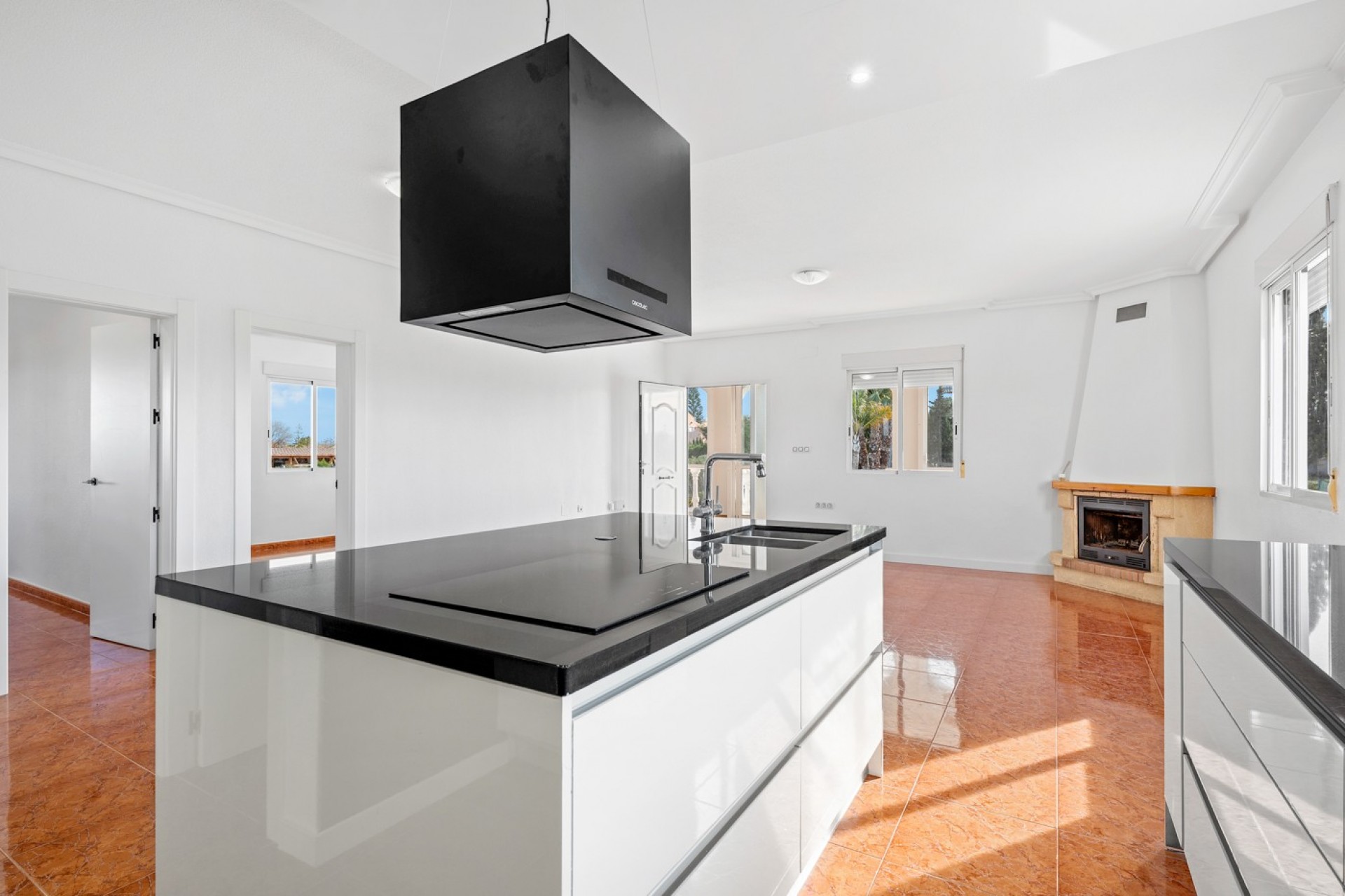 Re-Sale - Country Property - Dolores - Dolores - Country