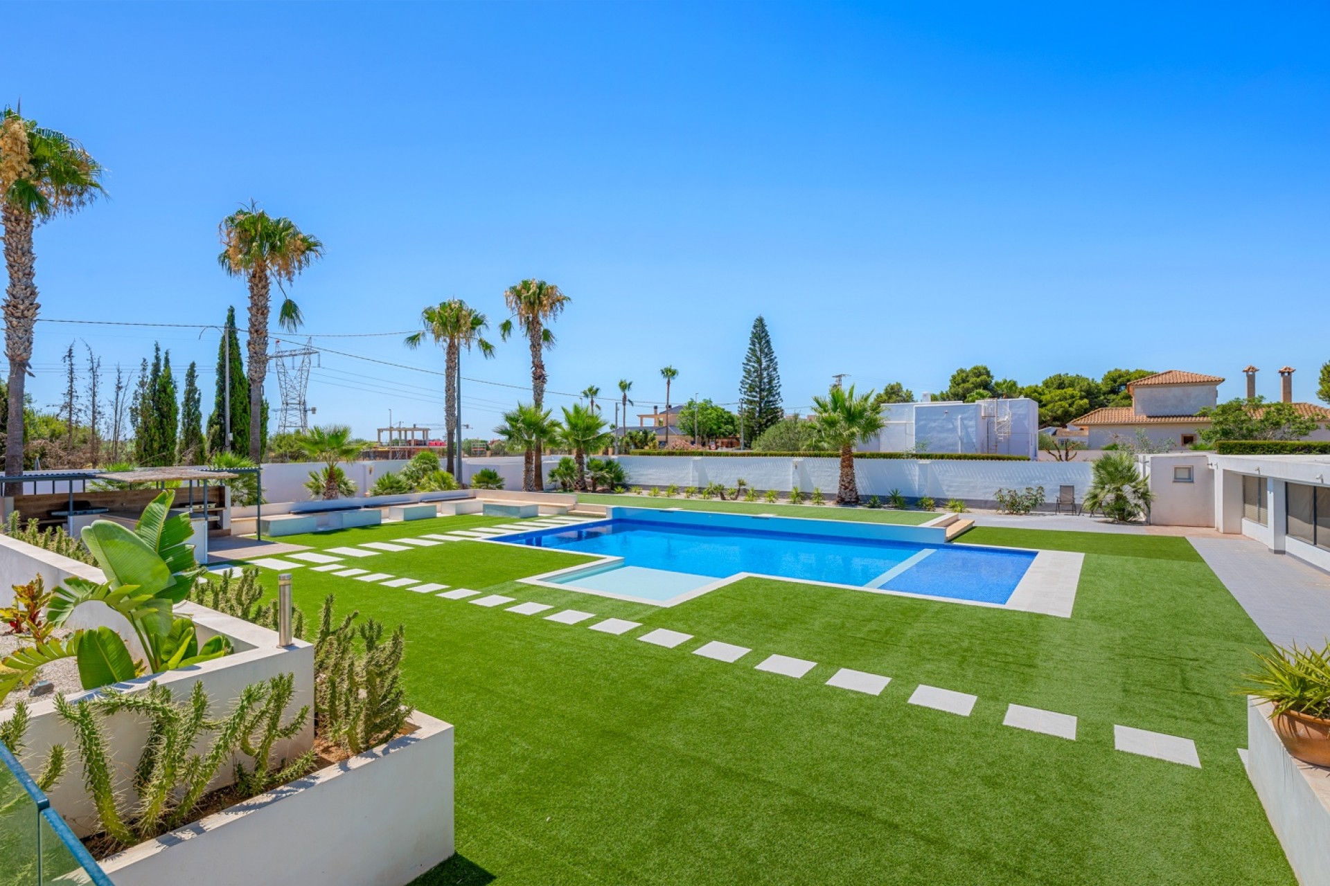 Re-Sale - Country Property - Los Montesinos - La Herrada