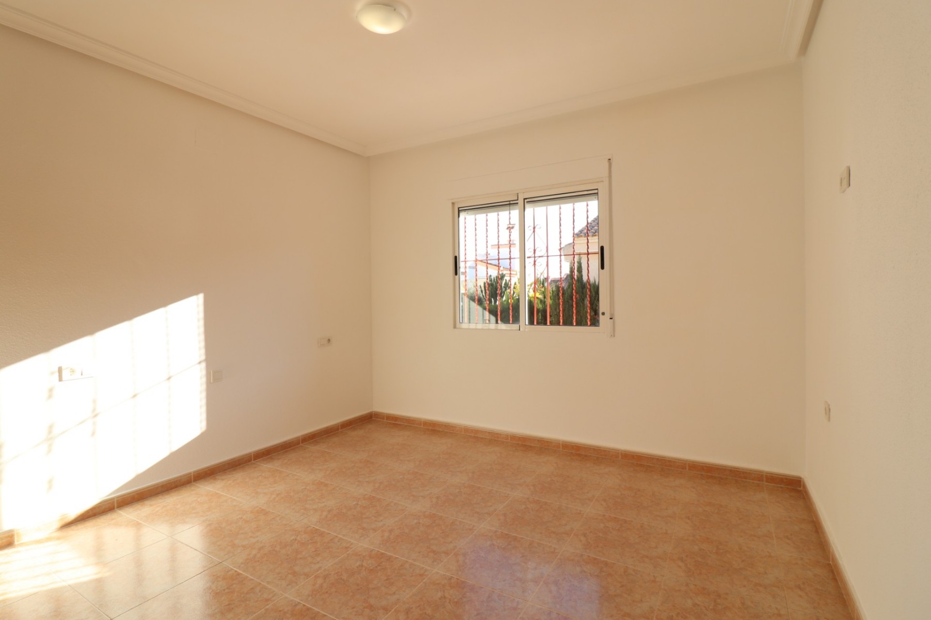 Re-Sale - Detached Villa - Algorfa - Montemar