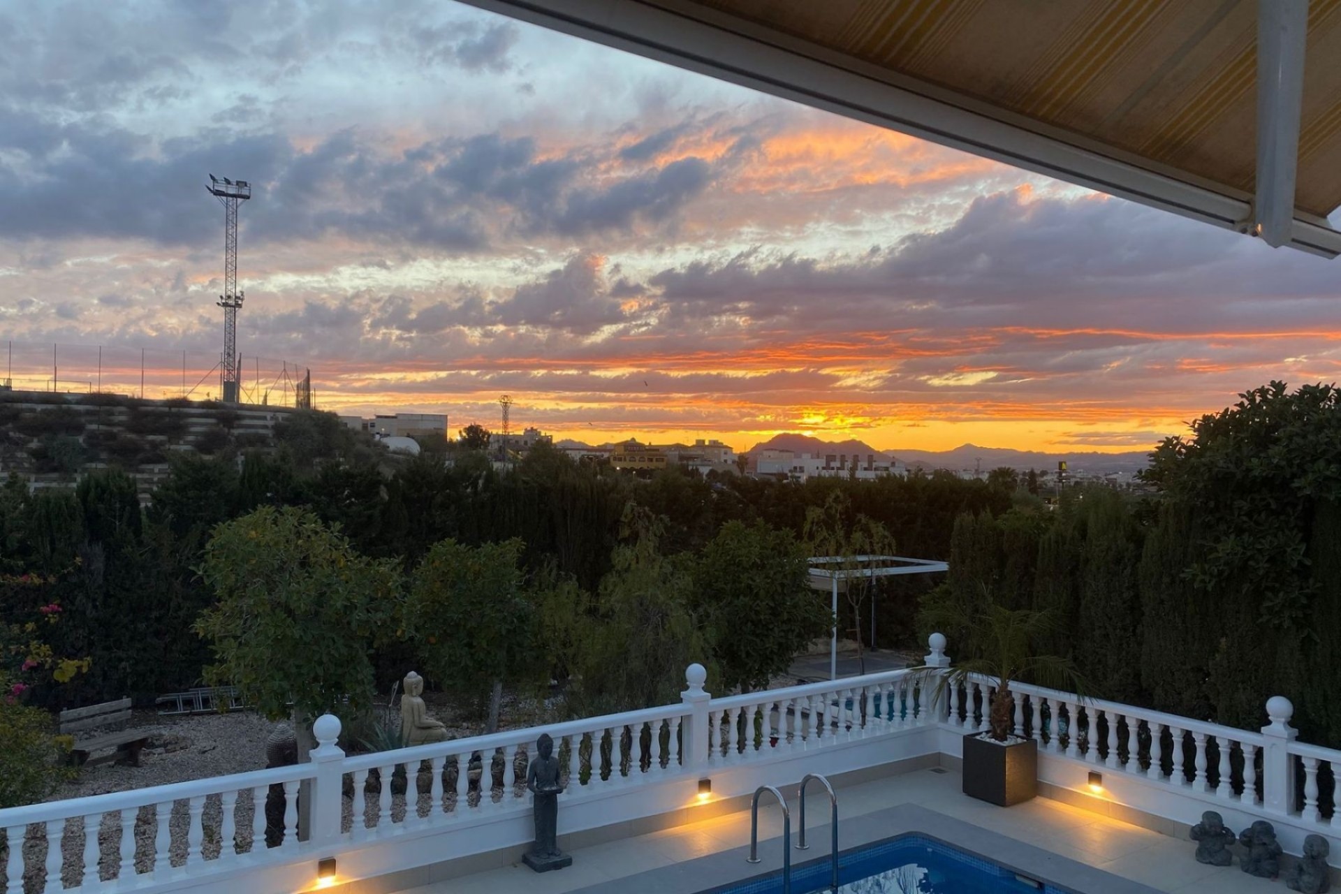 Re-Sale - Detached Villa - Benimar - Benimar I