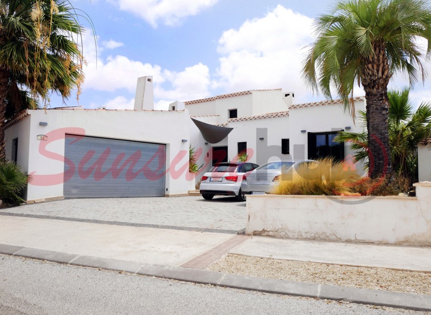 Re-Sale - Detached Villa - El Valle Golf Resort - El Valle Golf Resort - Centre