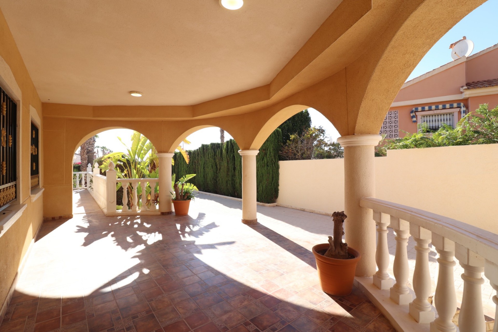 Re-Sale - Detached Villa - La Marina - La Escuera