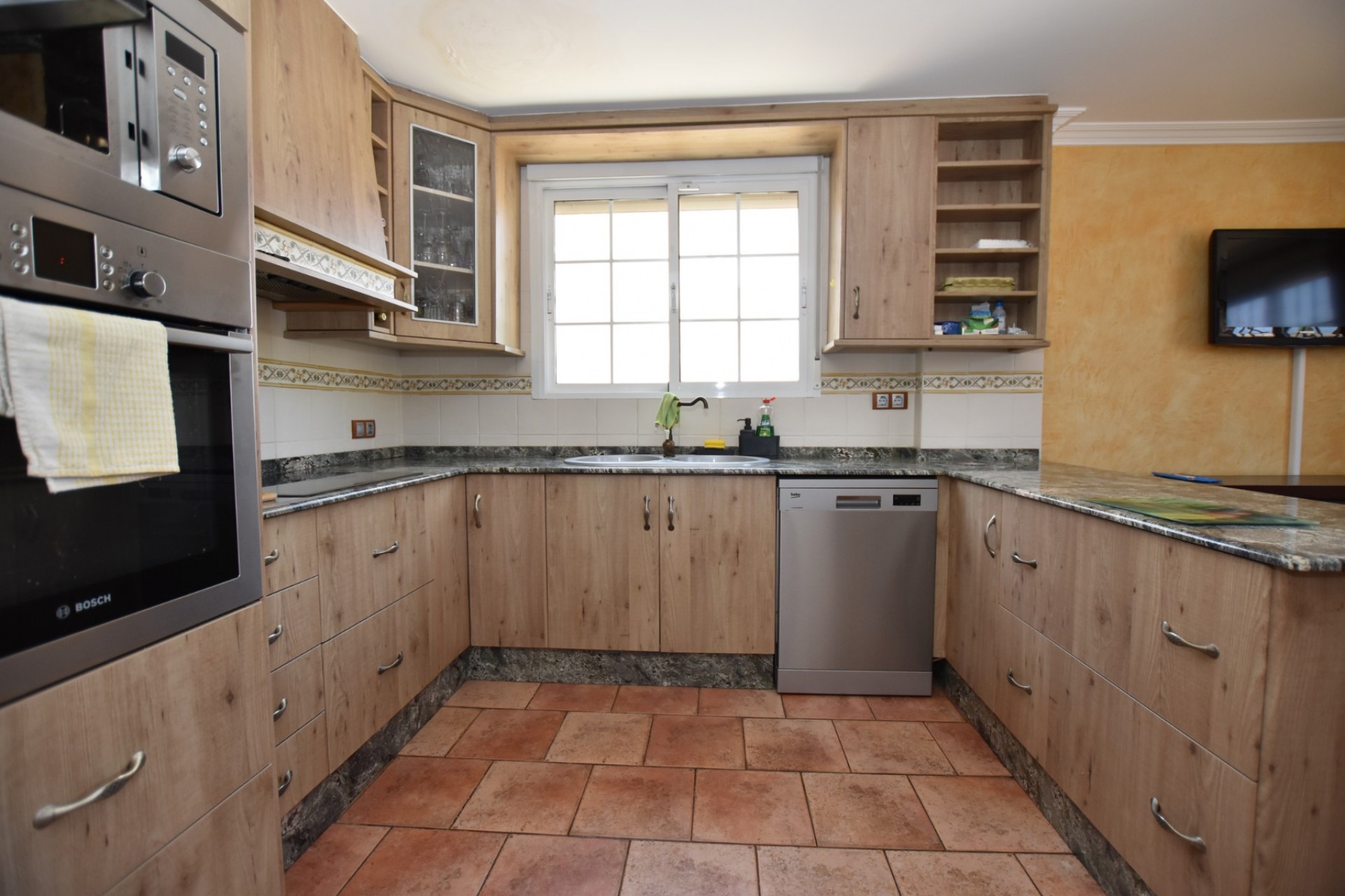 Re-Sale - Detached Villa - La Marina - La Escuera