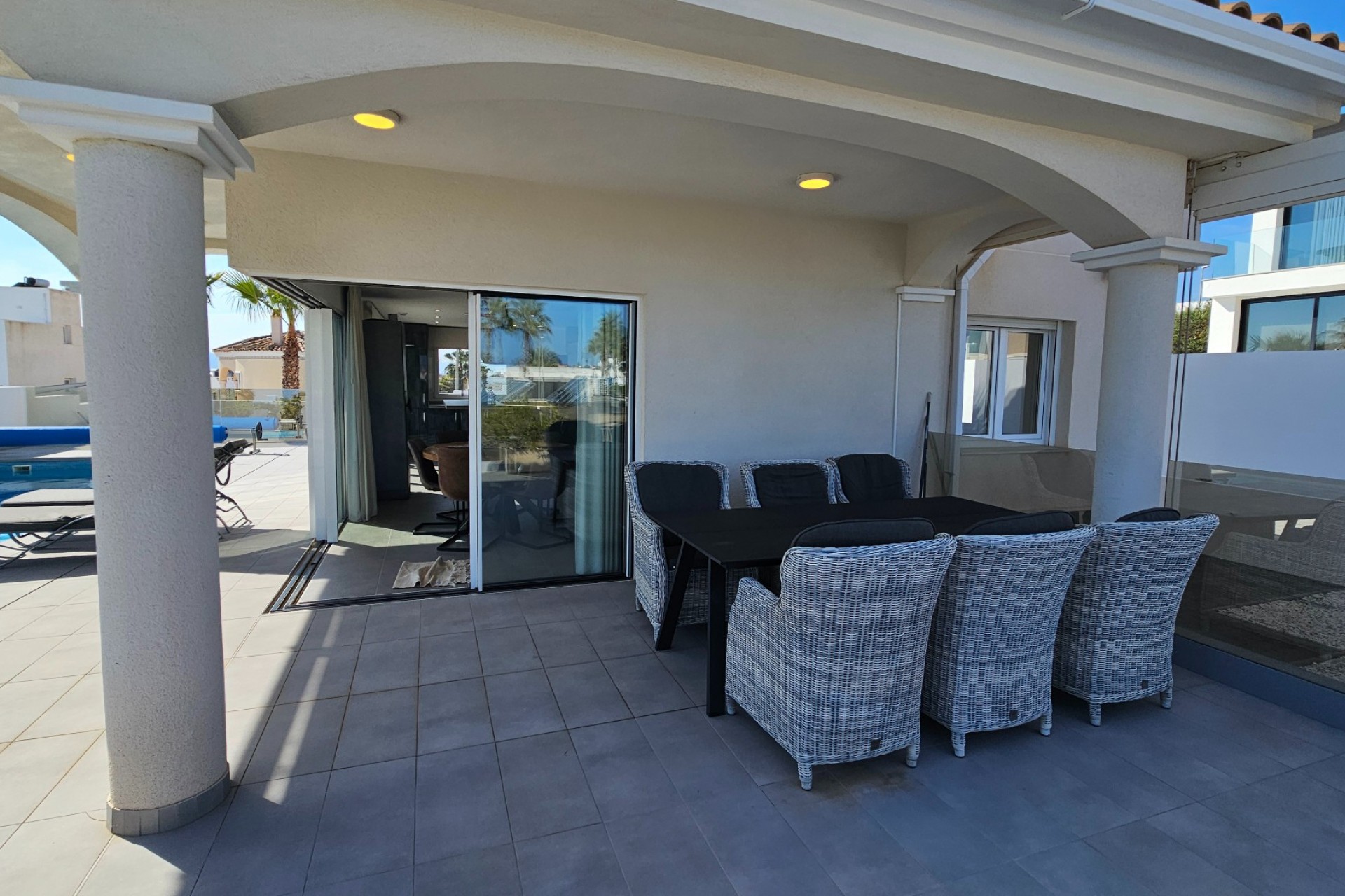 Re-Sale - Detached Villa - La Marina - La Marina - Urbanization