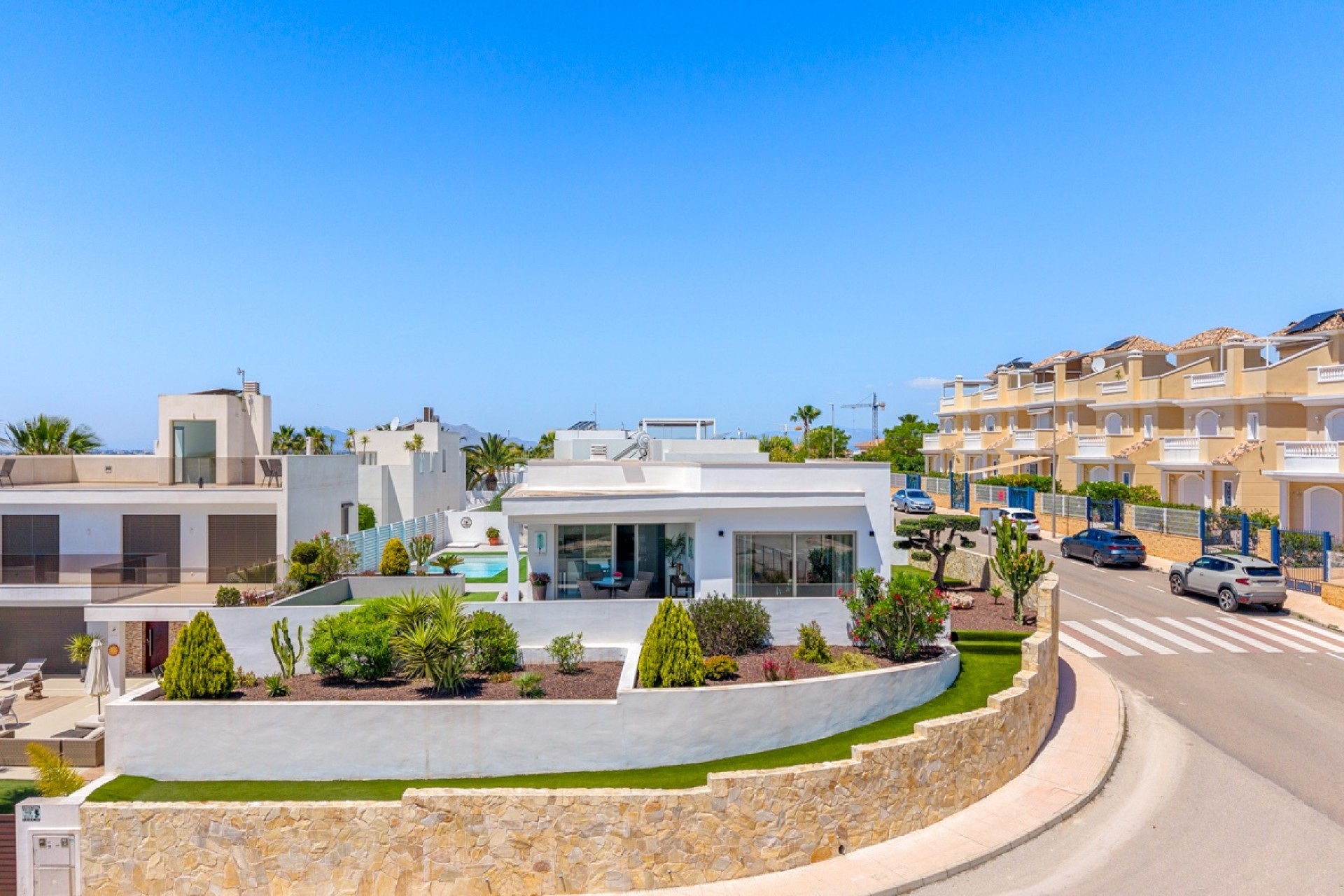 Re-Sale - Detached Villa - La Marina - La Marina - Urbanization