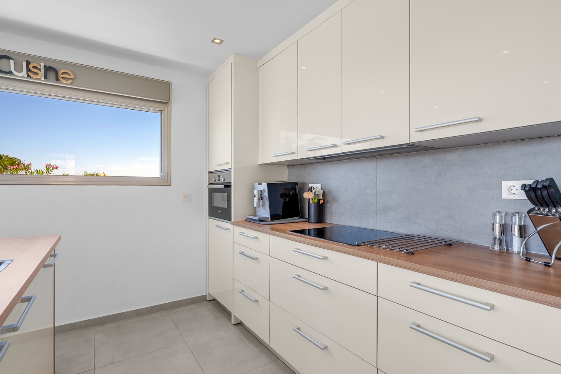 Re-Sale - Detached Villa - La Marina - La Marina - Urbanization