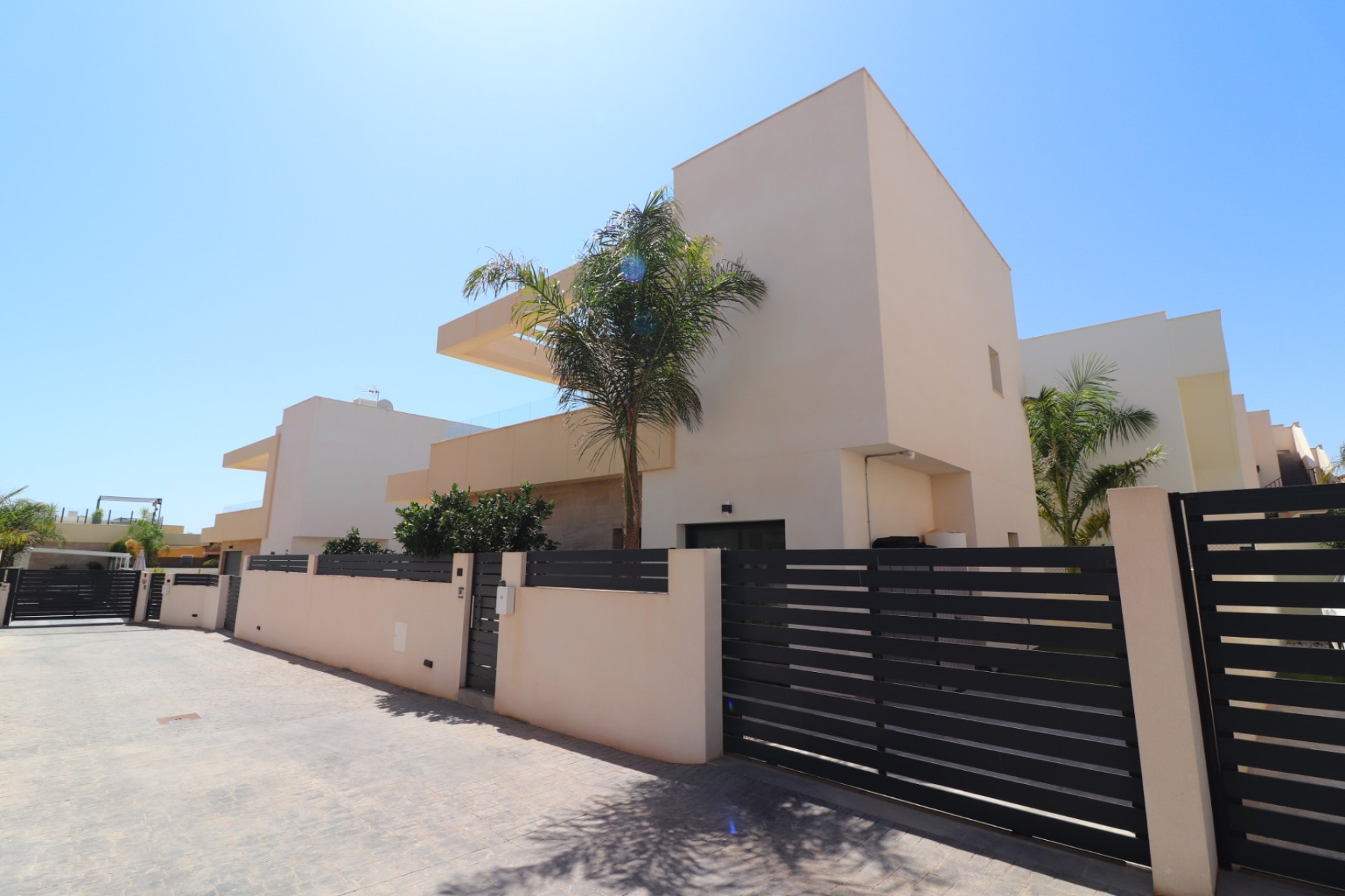 Re-Sale - Detached Villa - Los Montesinos - La Herrada