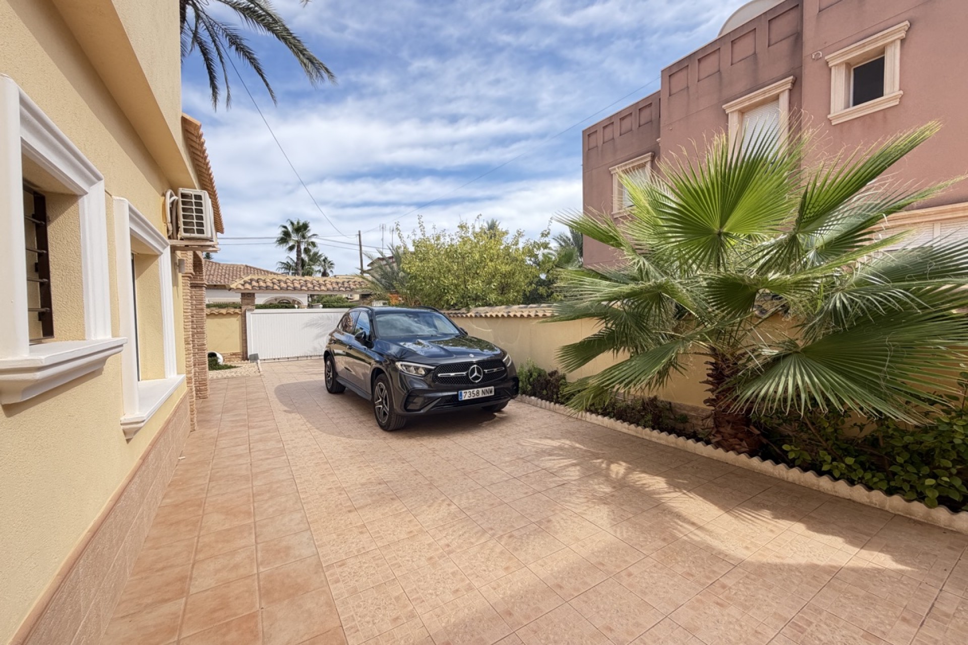 Re-Sale - Detached Villa - Orihuela Costa - Cabo Roig