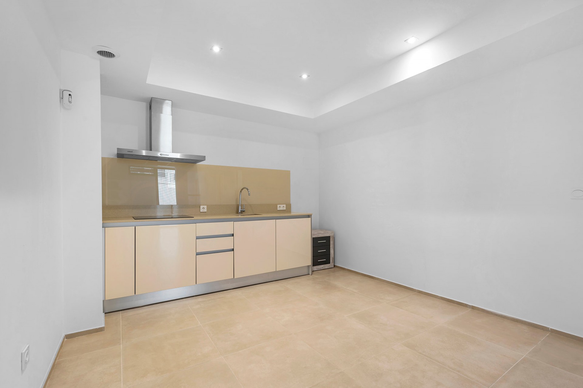 Re-Sale - Detached Villa - Orihuela Costa - La Zenia