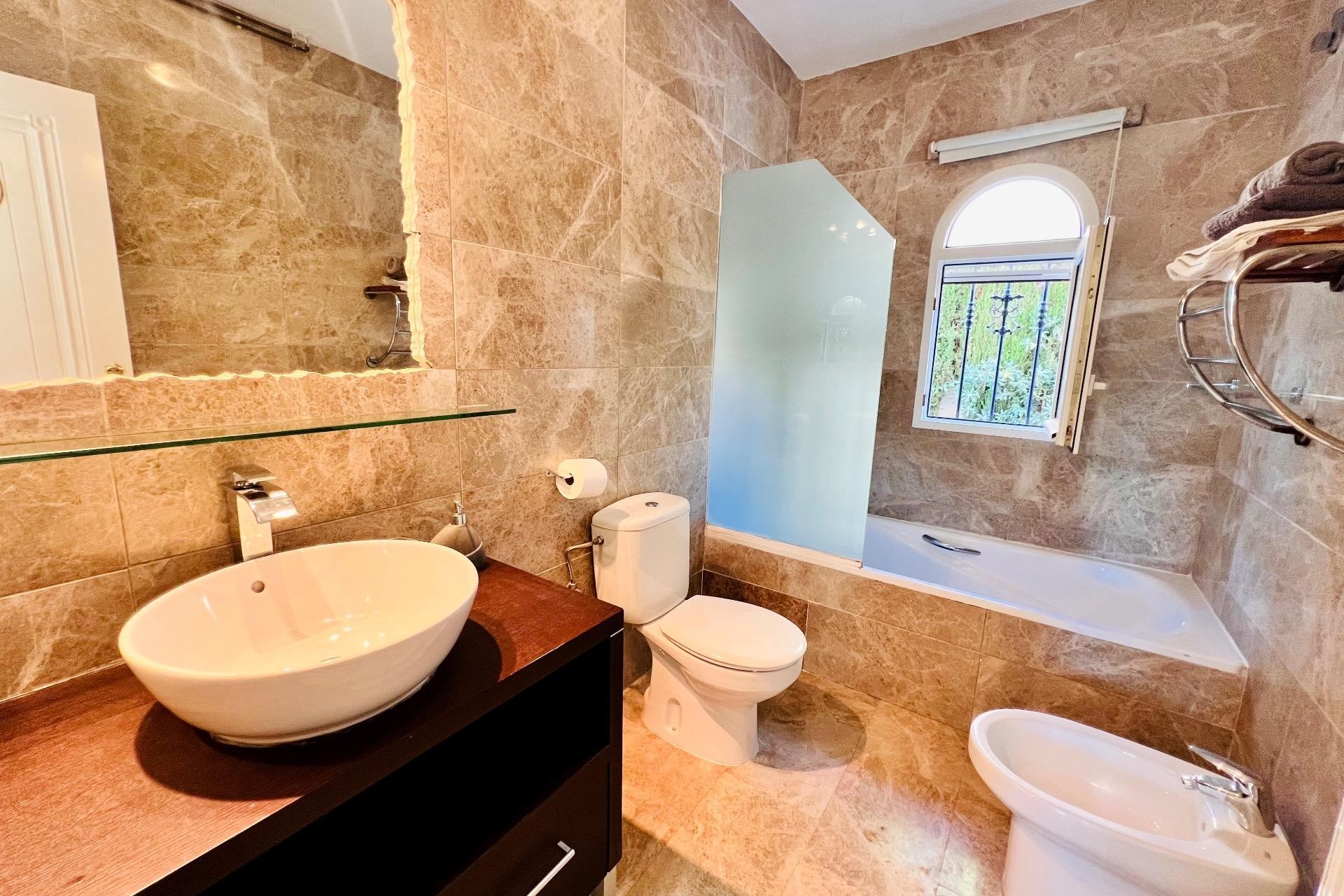 Re-Sale - Detached Villa - Orihuela Costa - Las Ramblas