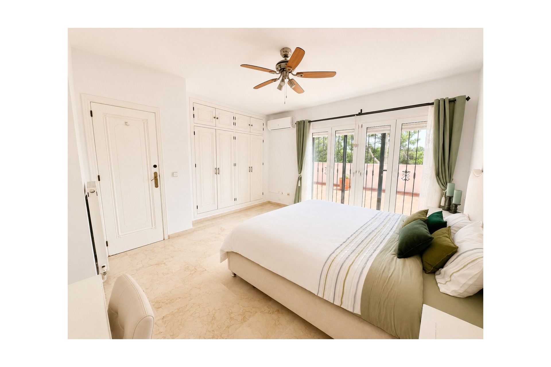 Re-Sale - Detached Villa - Orihuela Costa - Las Ramblas