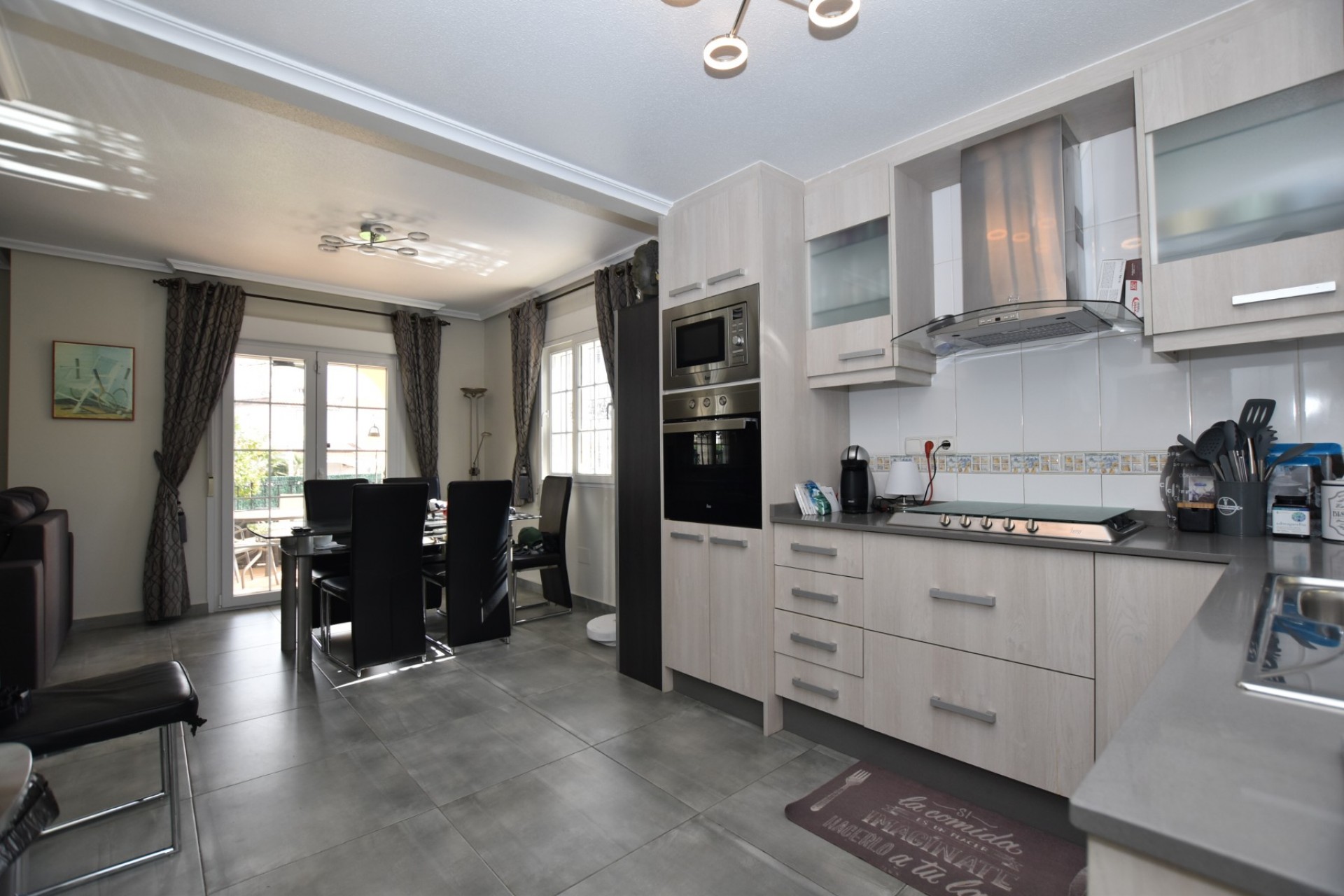 Re-Sale - Detached Villa - Orihuela Costa - Los Dolses