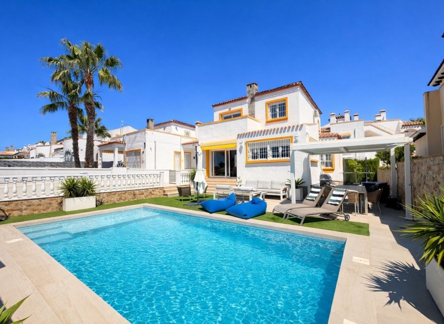 Re-Sale - Detached Villa - Orihuela Costa - Los Dolses