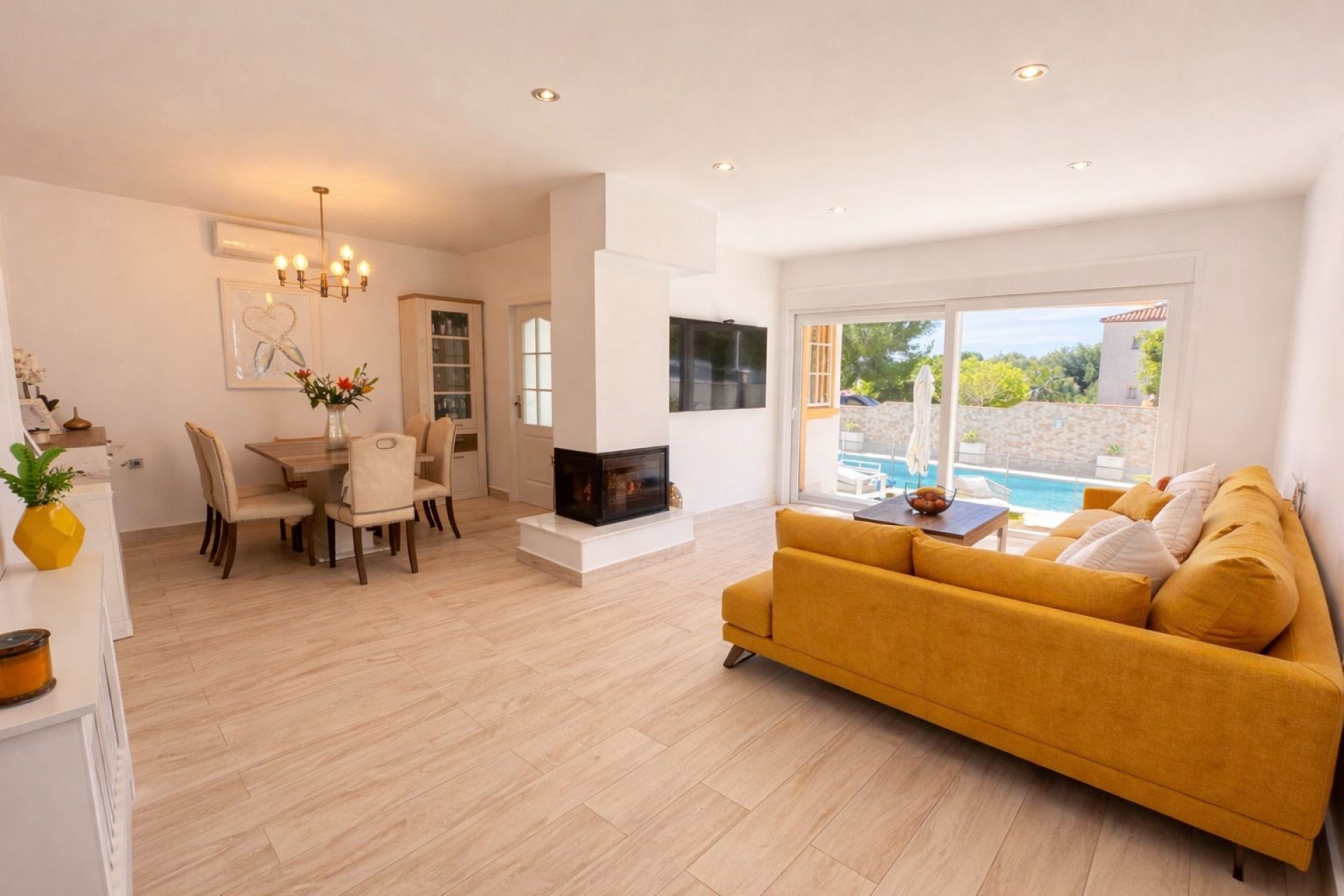 Re-Sale - Detached Villa - Orihuela Costa - Los Dolses