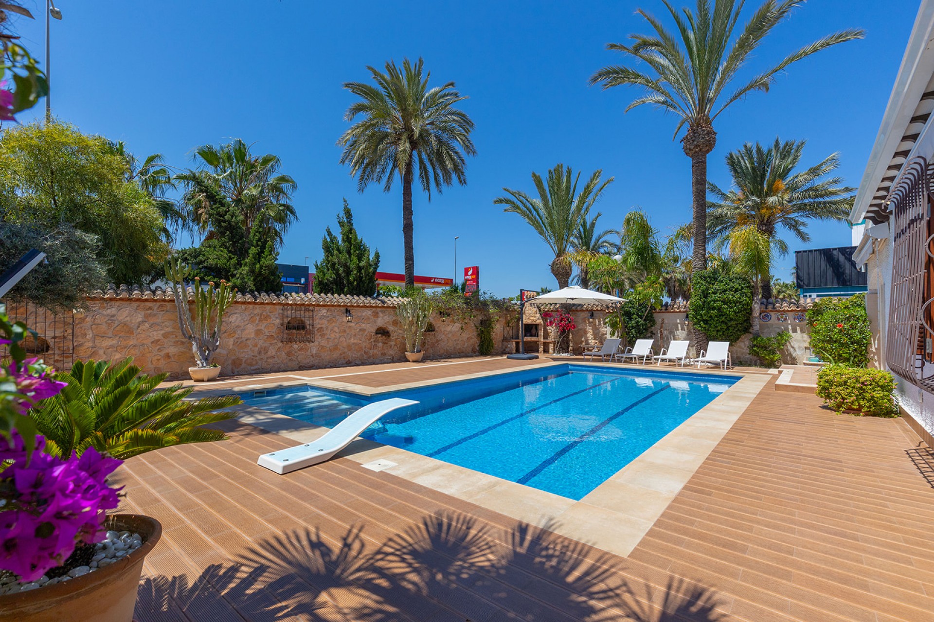 Re-Sale - Detached Villa - Orihuela Costa - Punta Prima