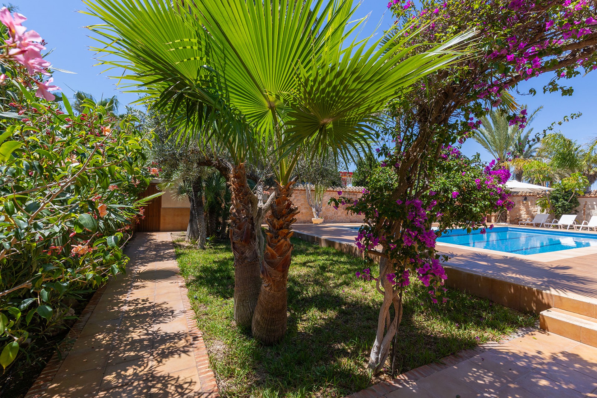 Re-Sale - Detached Villa - Orihuela Costa - Punta Prima