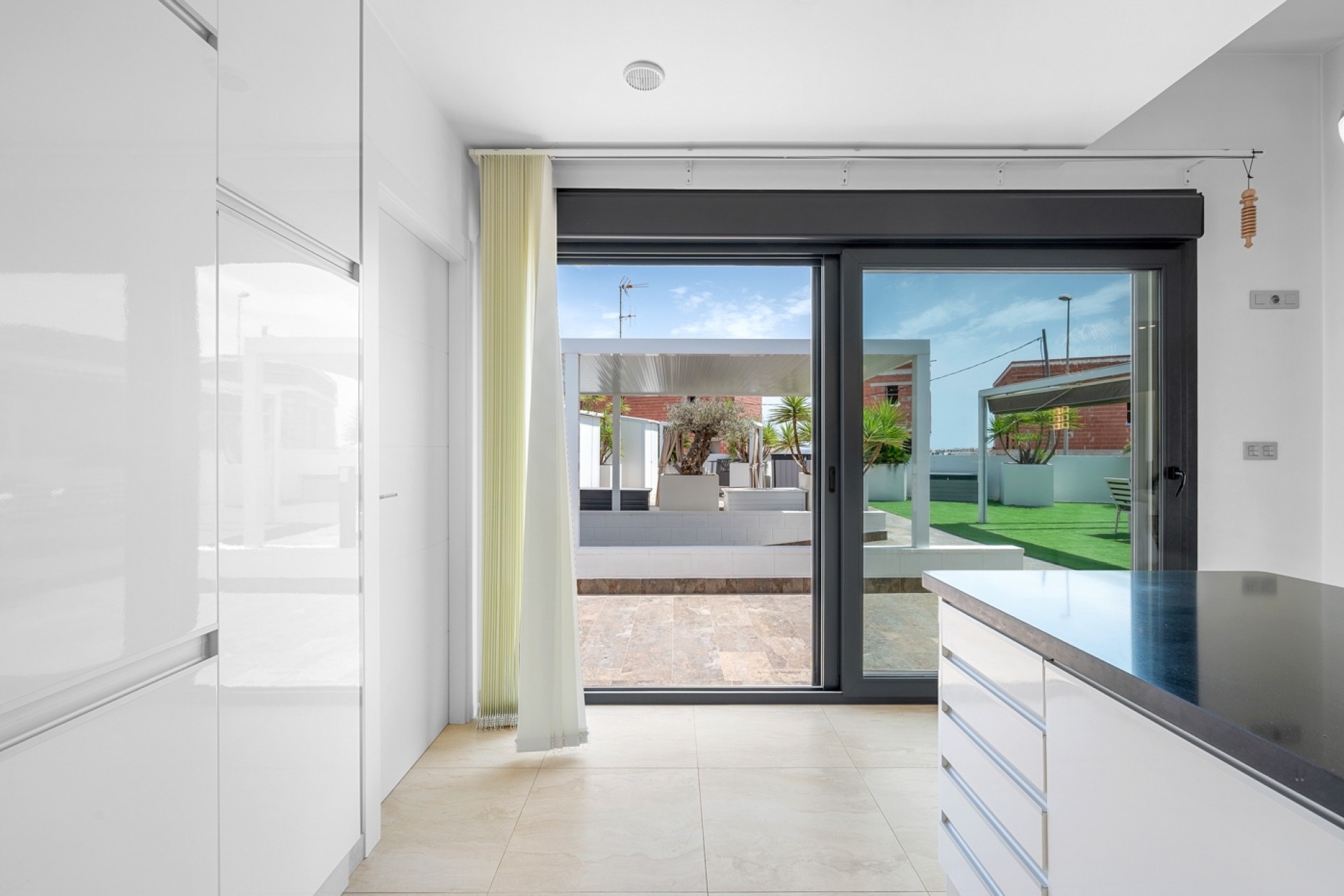 Re-Sale - Detached Villa - Orihuela Costa - Villamartin