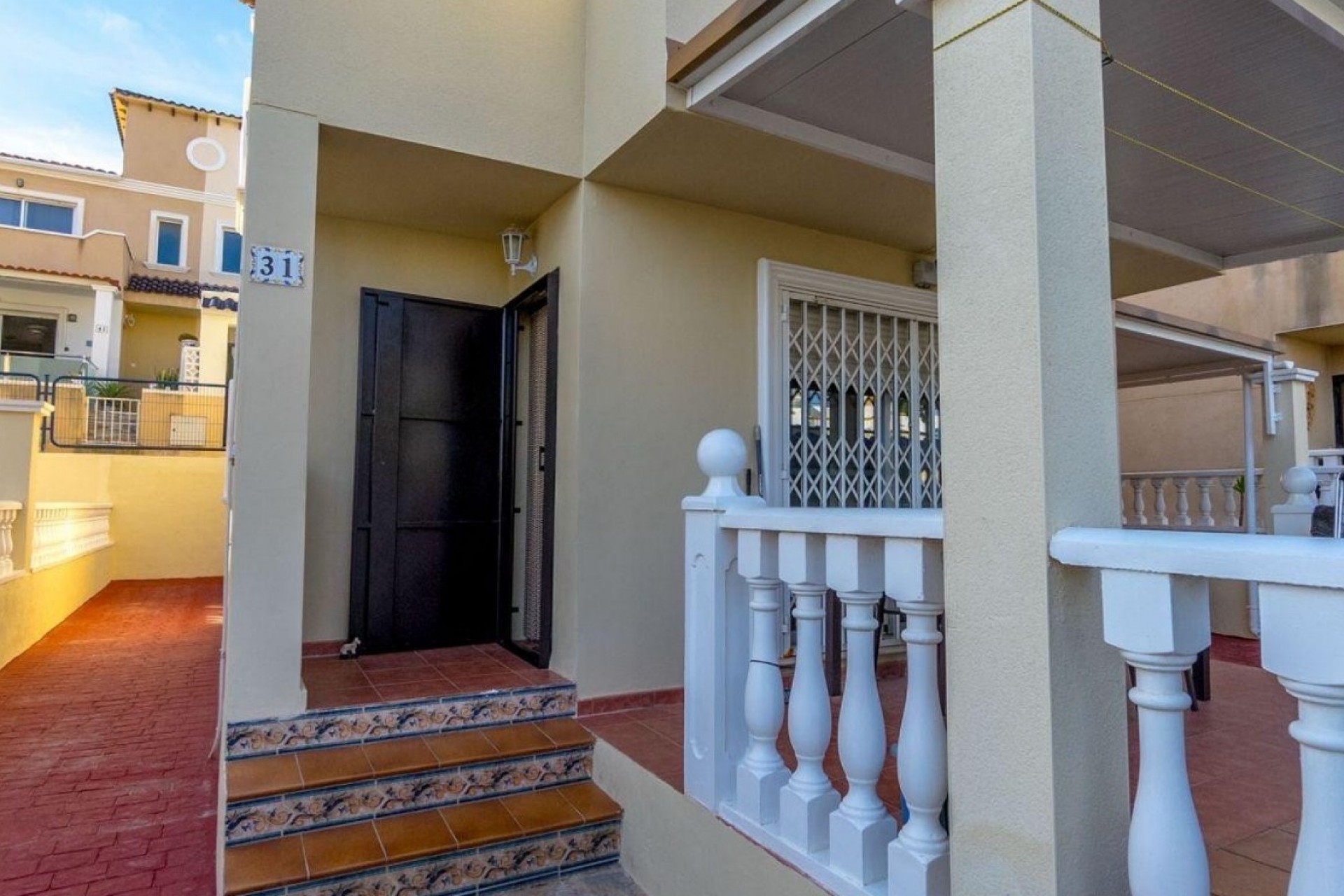 Re-Sale - Detached Villa - Orihuela Costa - Villamartin