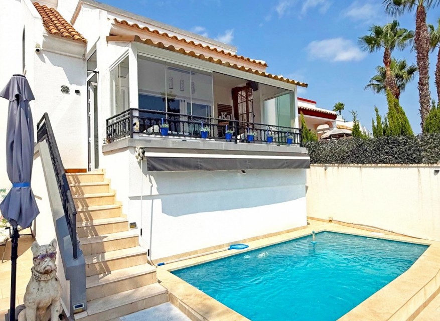 Re-Sale - Detached Villa - Orihuela Costa - Villamartin