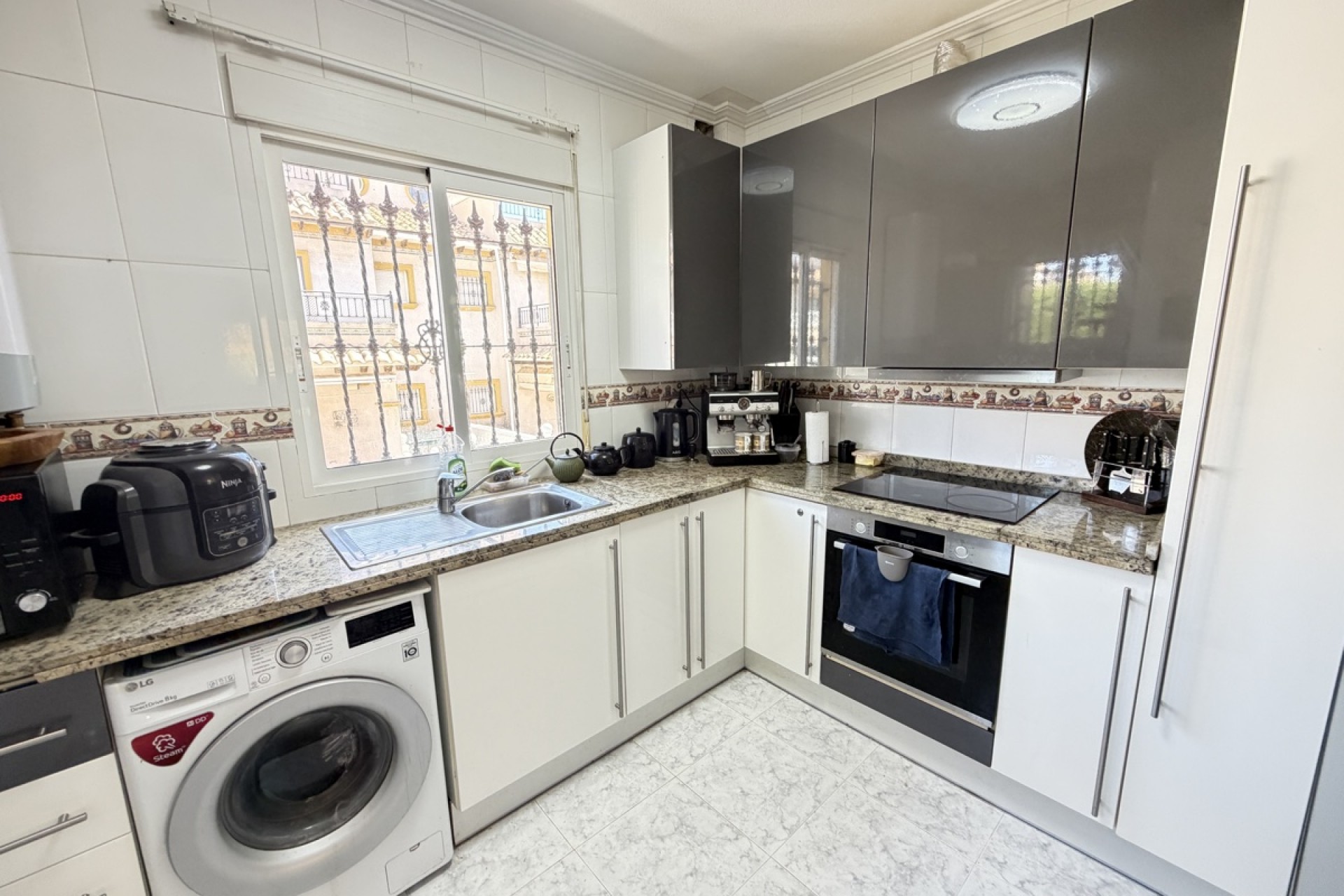 Re-Sale - Detached Villa - Orihuela Costa - Villamartin