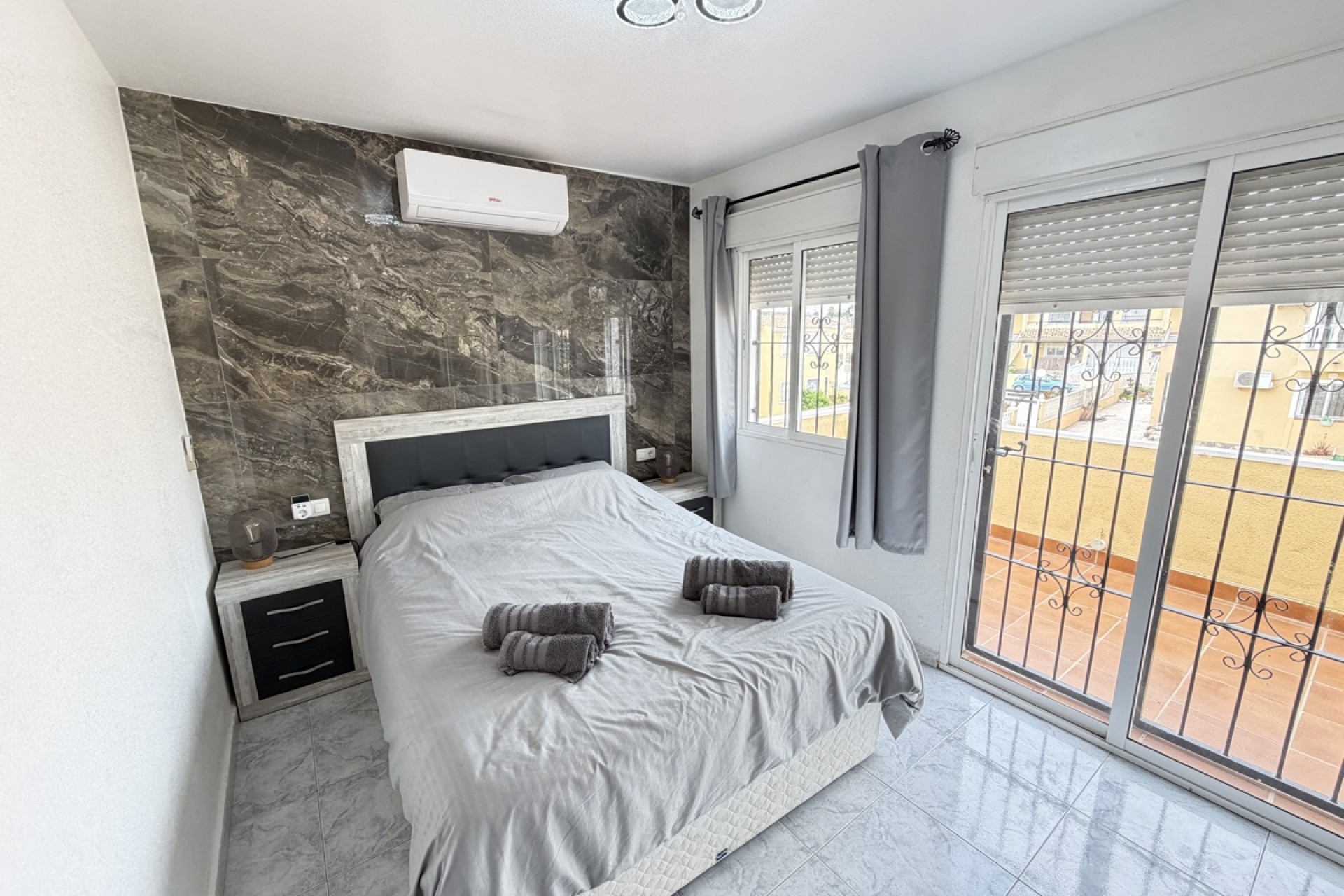 Re-Sale - Detached Villa - Orihuela Costa - Villamartin