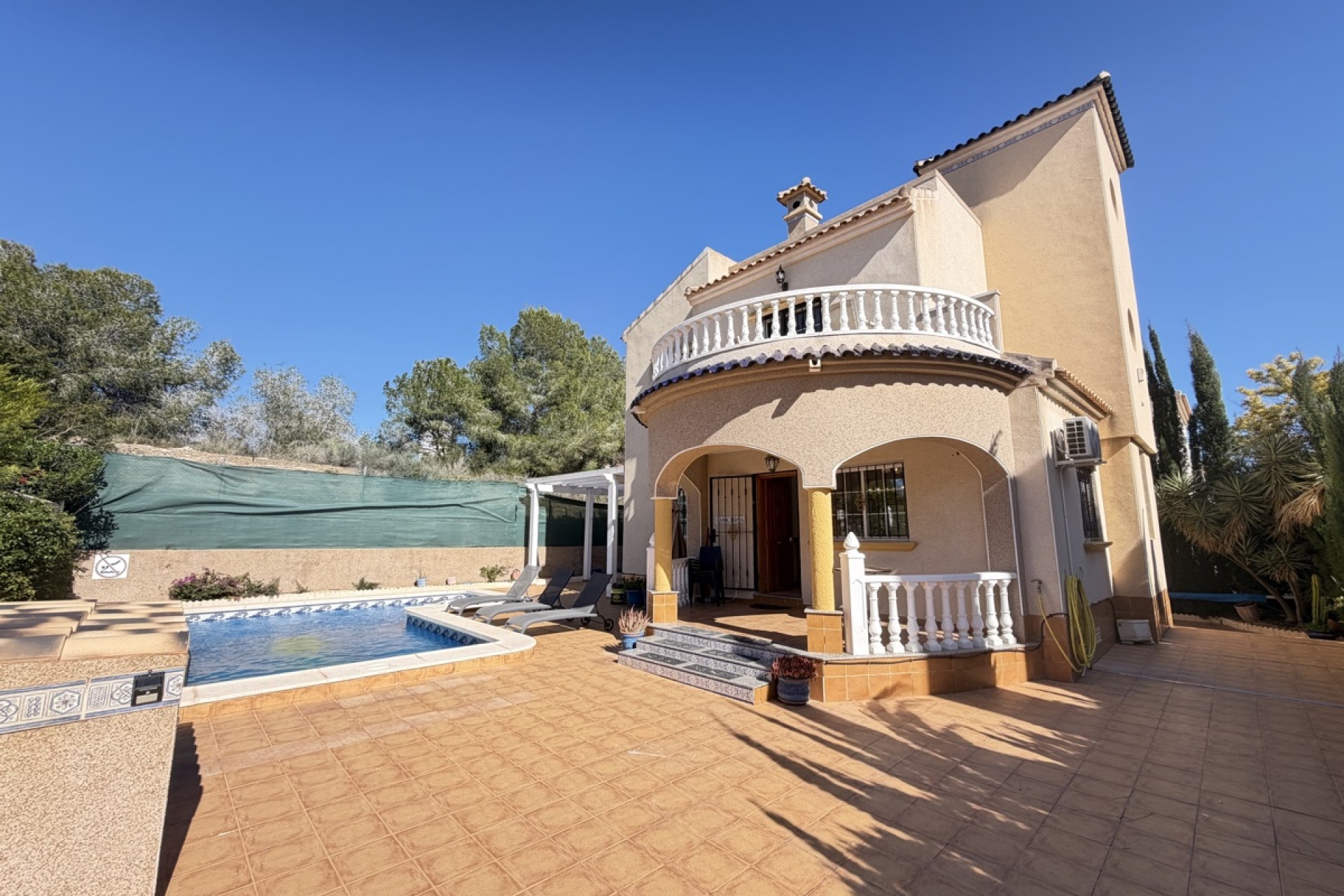 Re-Sale - Detached Villa - Orihuela Costa - Villamartin