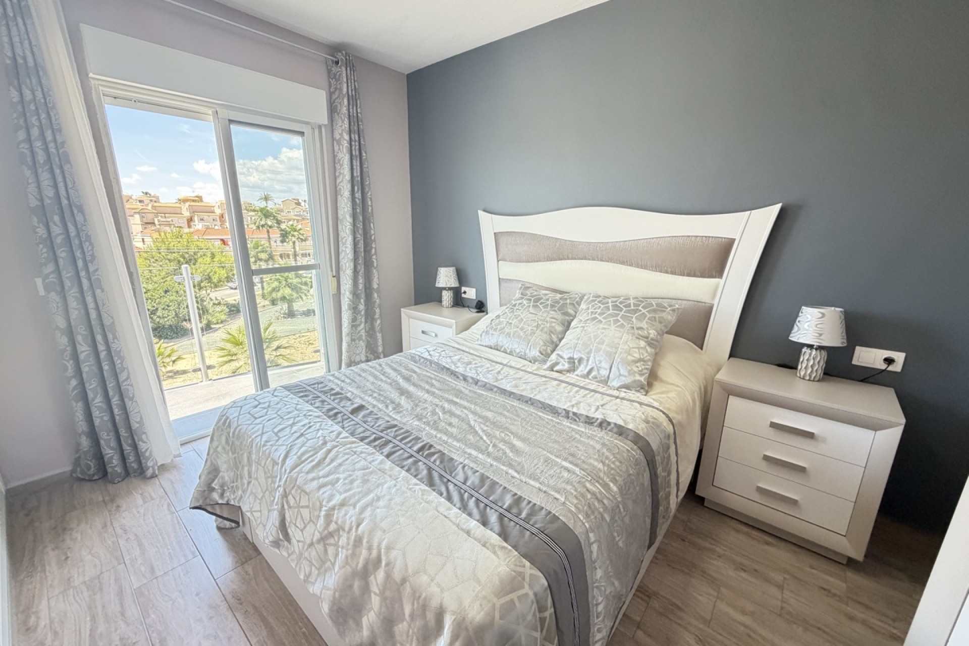Re-Sale - Detached Villa - Orihuela Costa - Villamartin