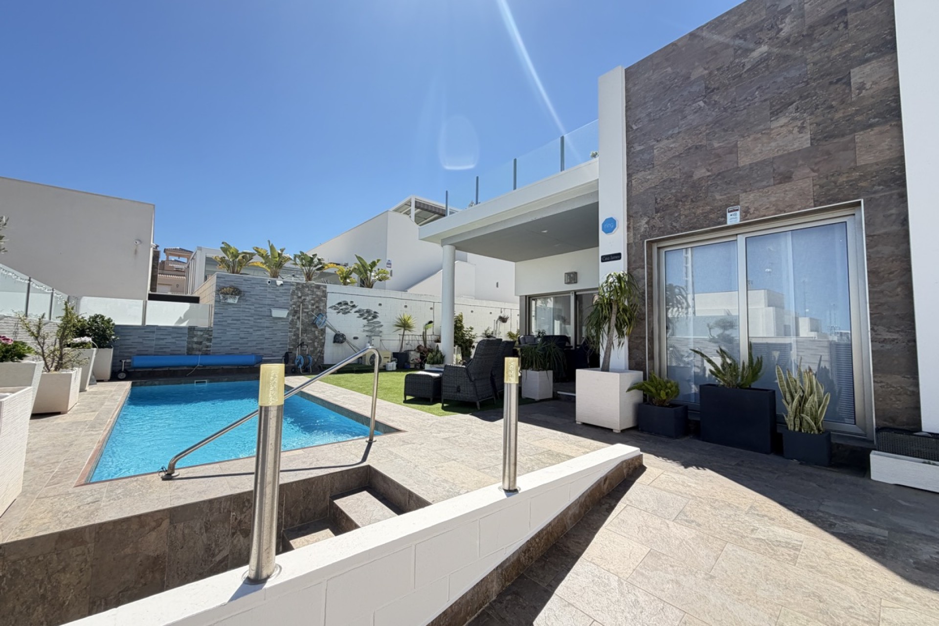 Re-Sale - Detached Villa - Orihuela Costa - Villamartin