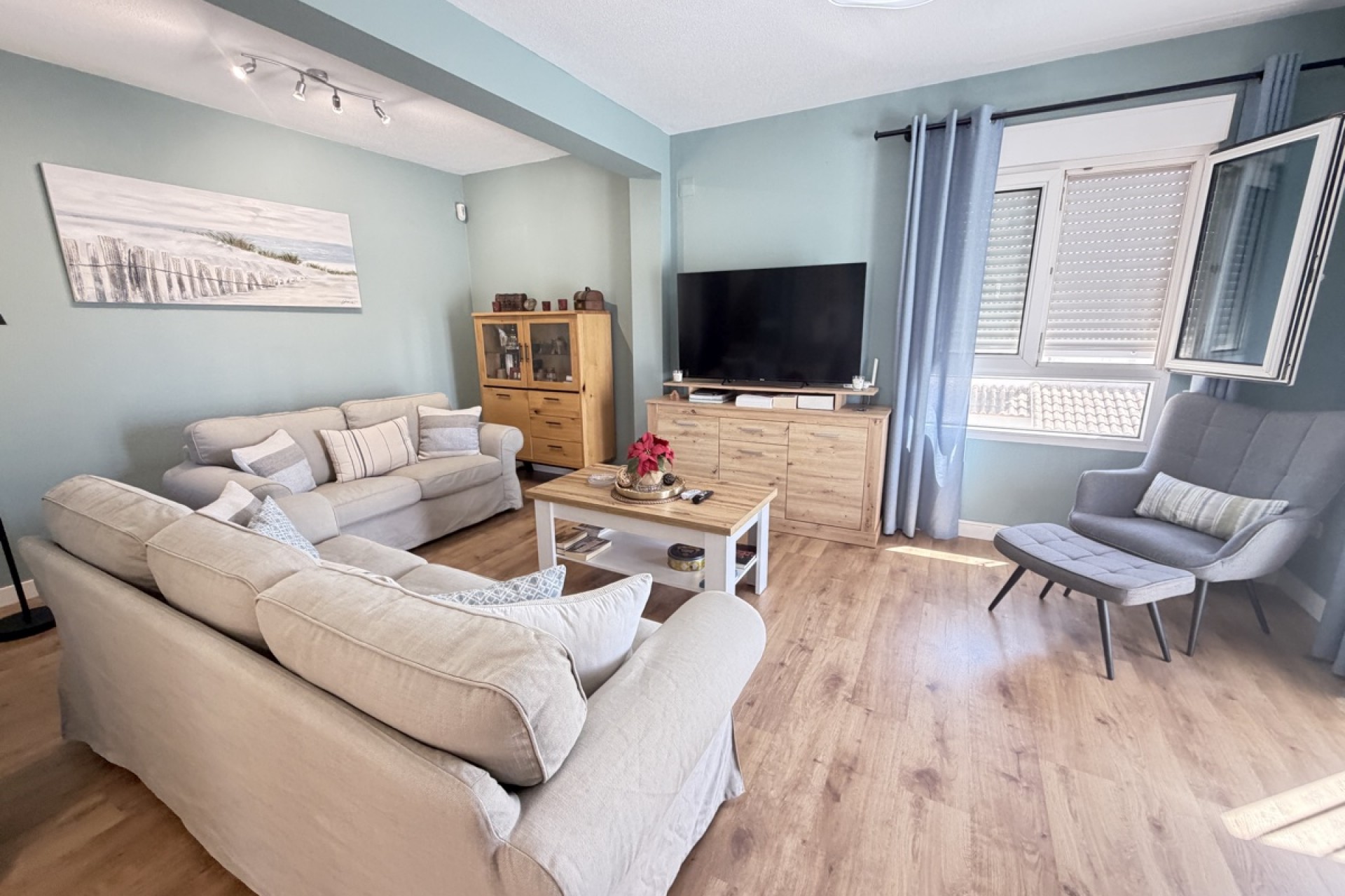 Re-Sale - Detached Villa - Orihuela Costa - Villamartin