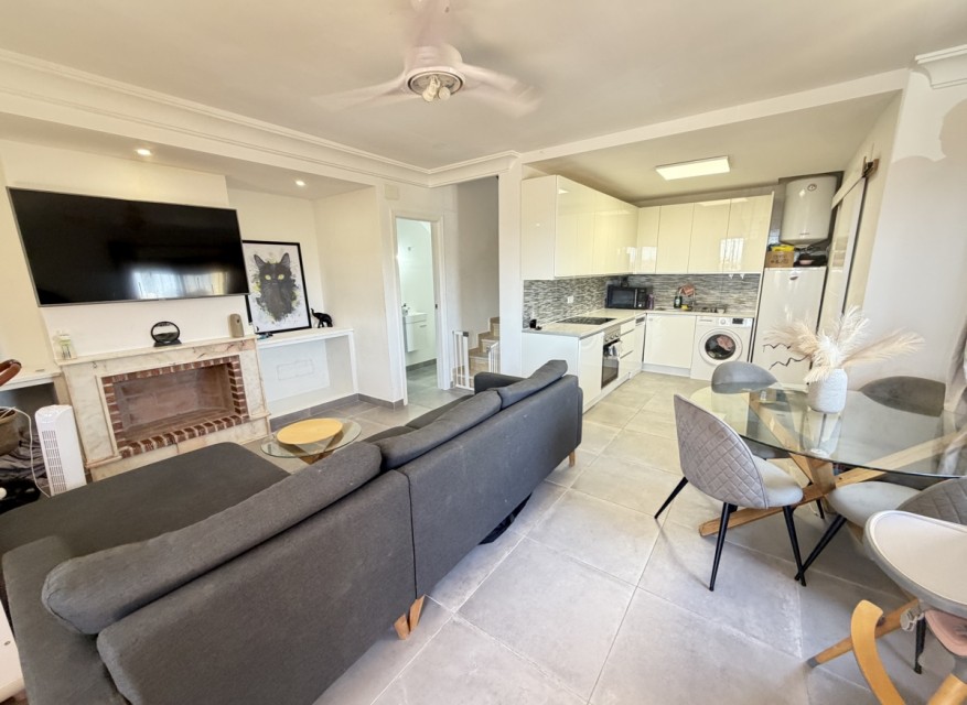 Re-Sale - Detached Villa - Orihuela Costa - Villamartin